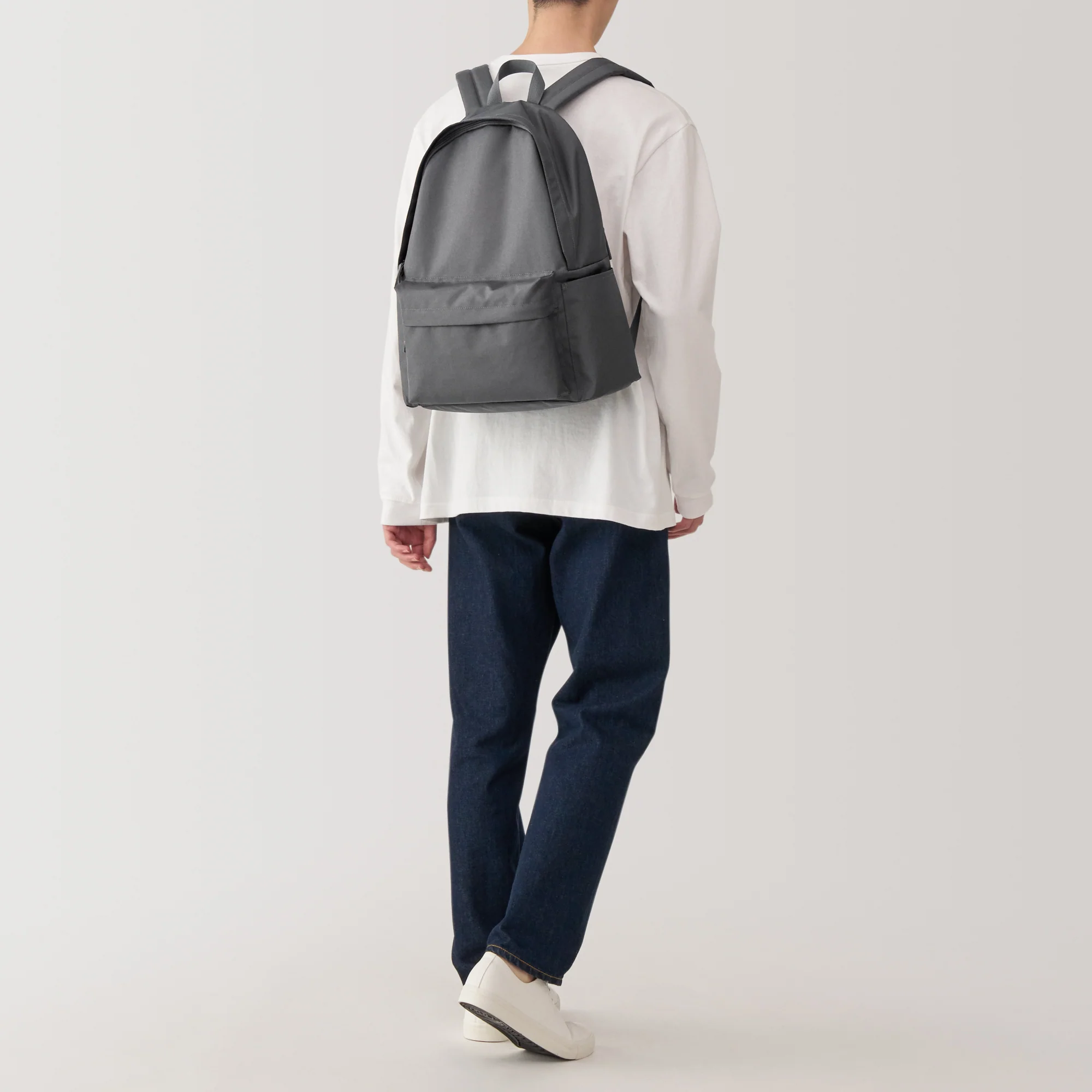 Less Tiring Water Repellent Backpack - Image 53