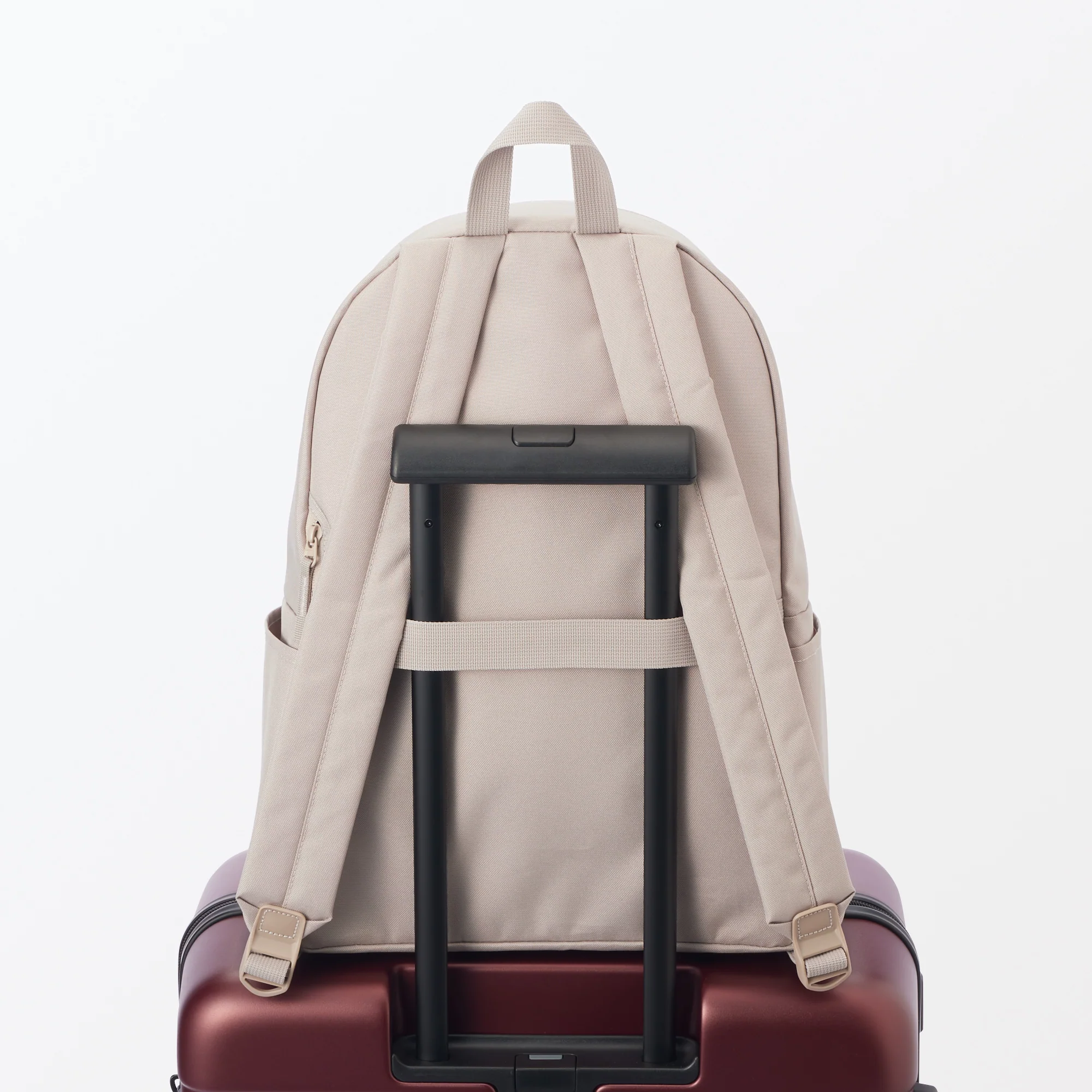 Less Tiring Water Repellent Backpack - Image 57
