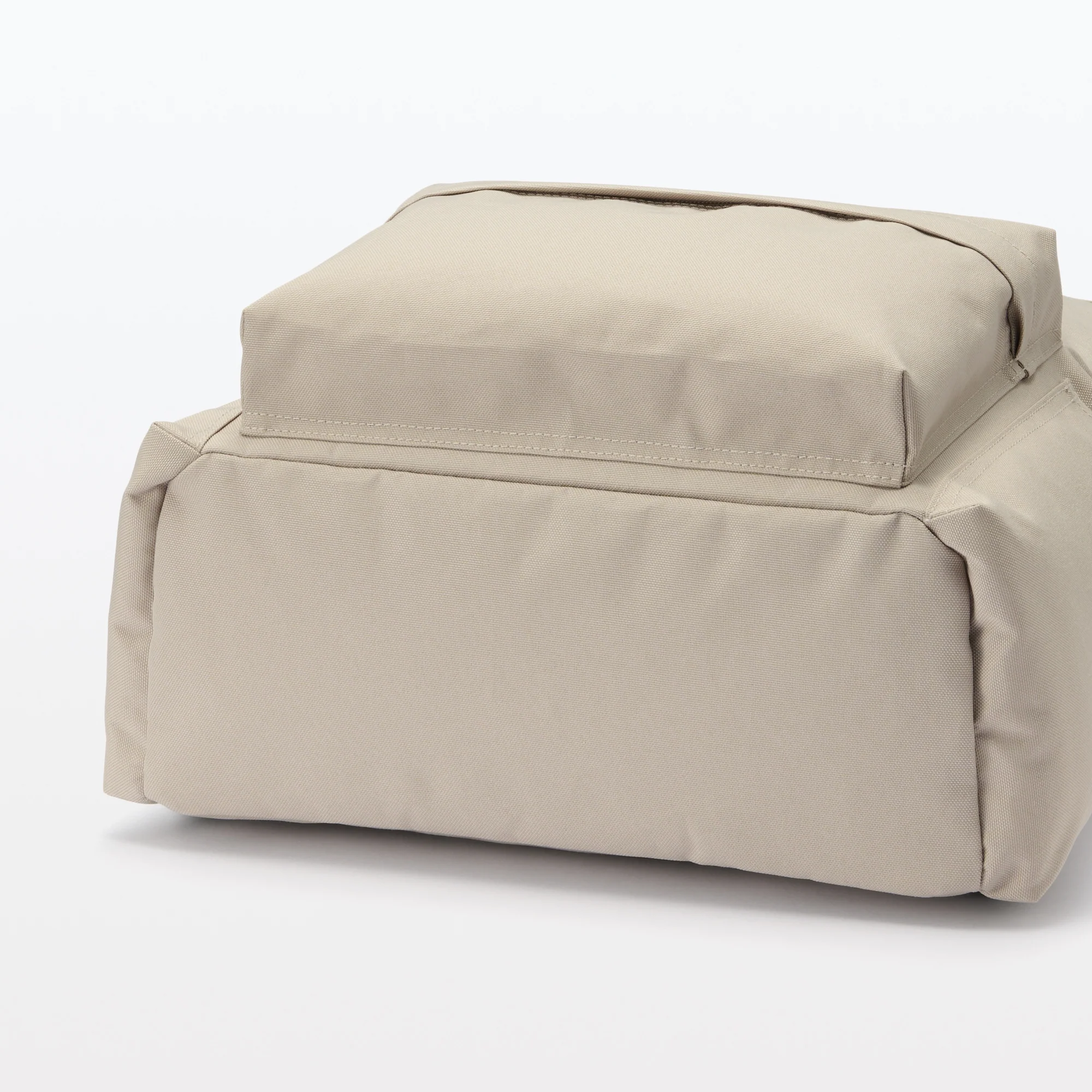 Less Tiring Water Repellent Backpack - Image 32
