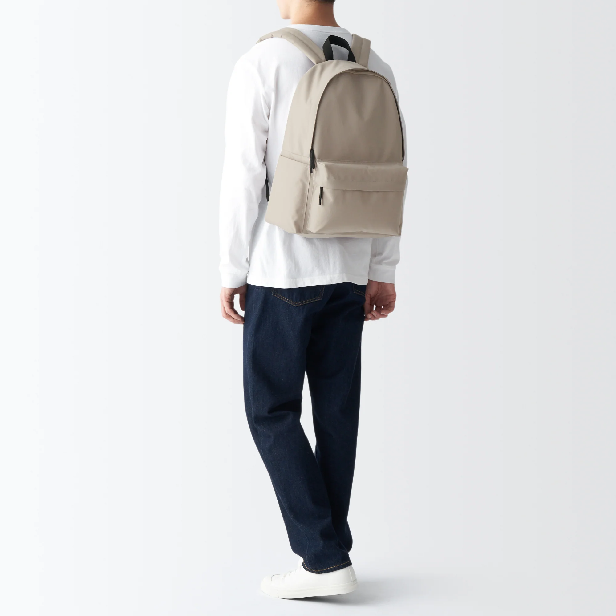 Less Tiring Water Repellent Backpack - Image 38