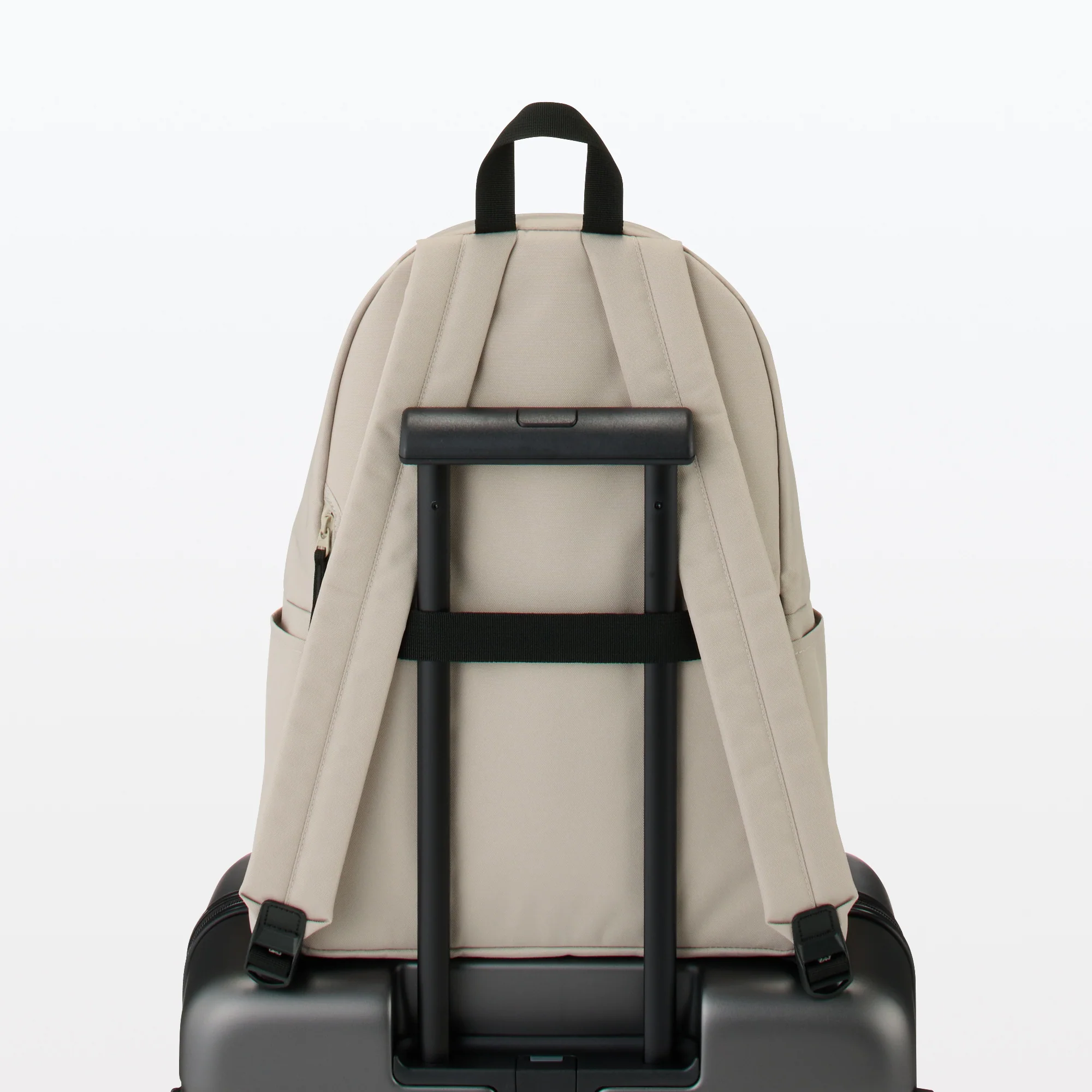 Less Tiring Water Repellent Backpack - Image 40