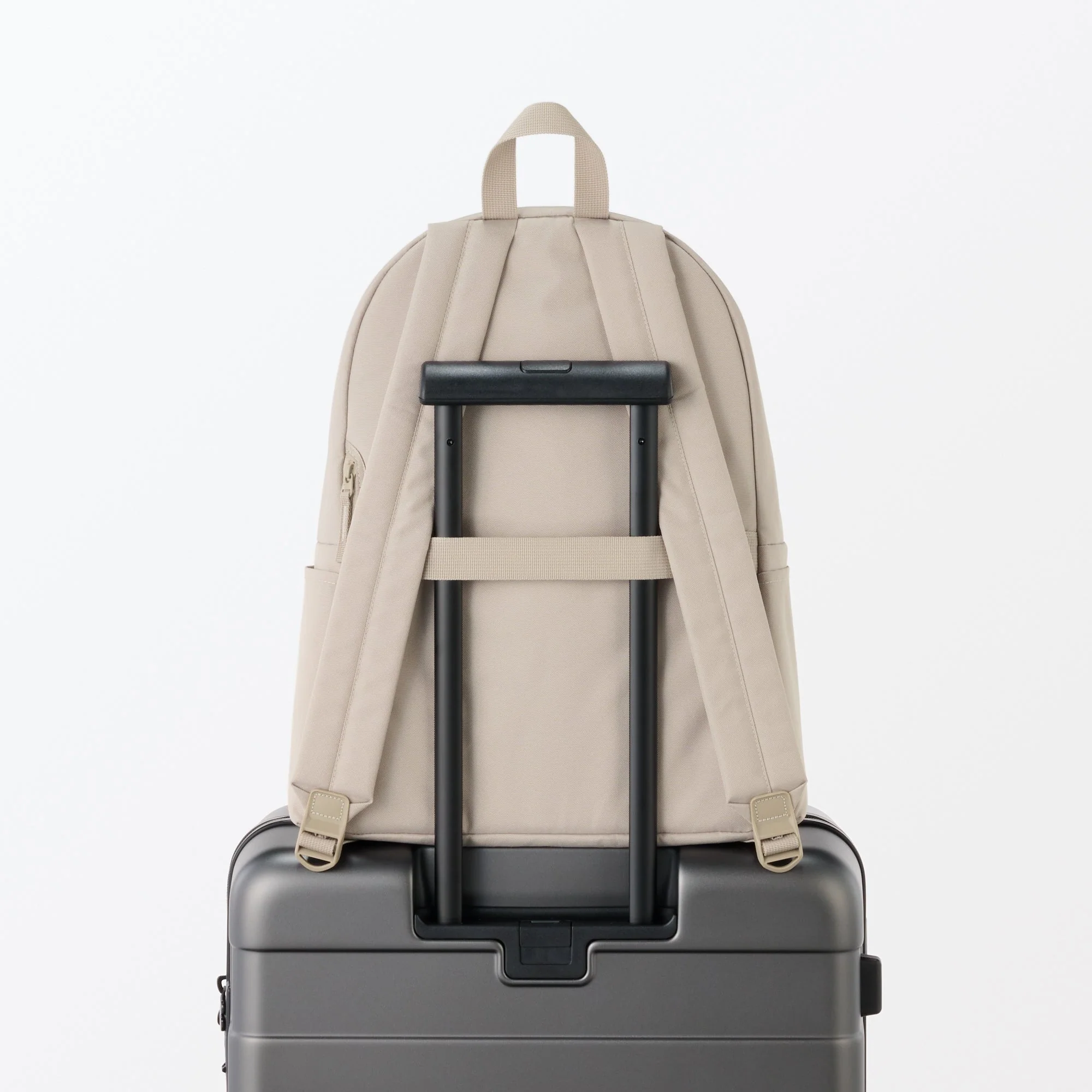 Less Tiring Water Repellent Backpack - Image 58