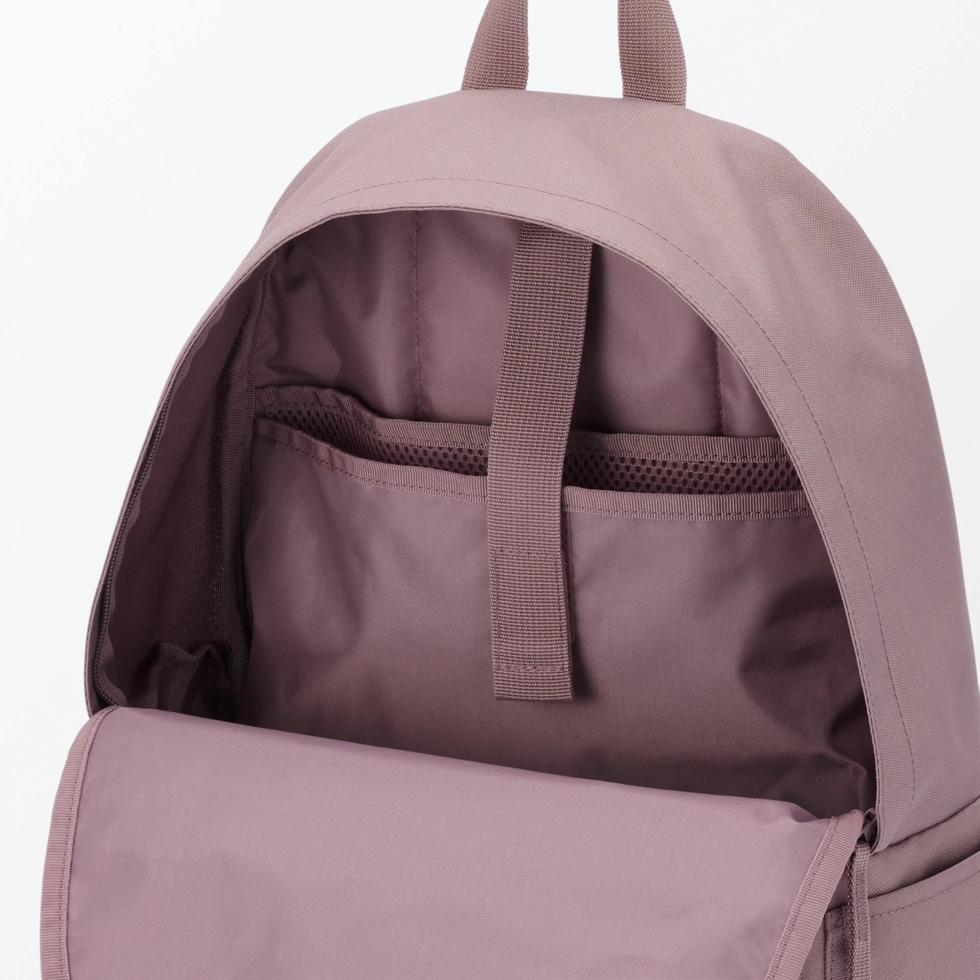 Less Tiring Water Repellent Backpack - Image 6