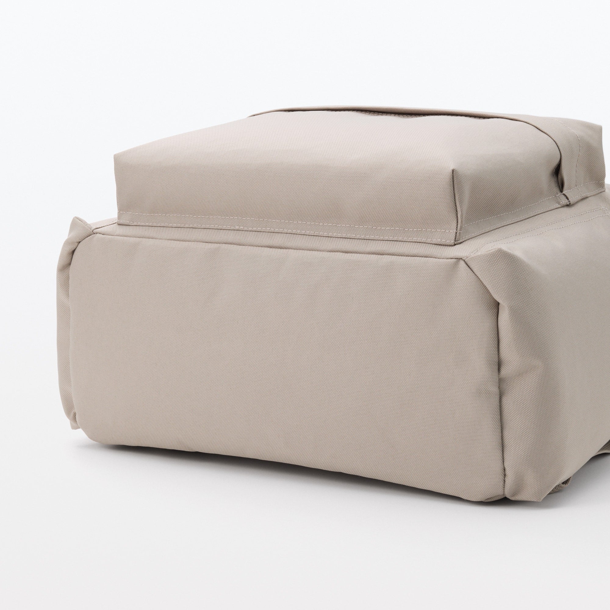 Less Tiring Water Repellent Backpack - Image 35