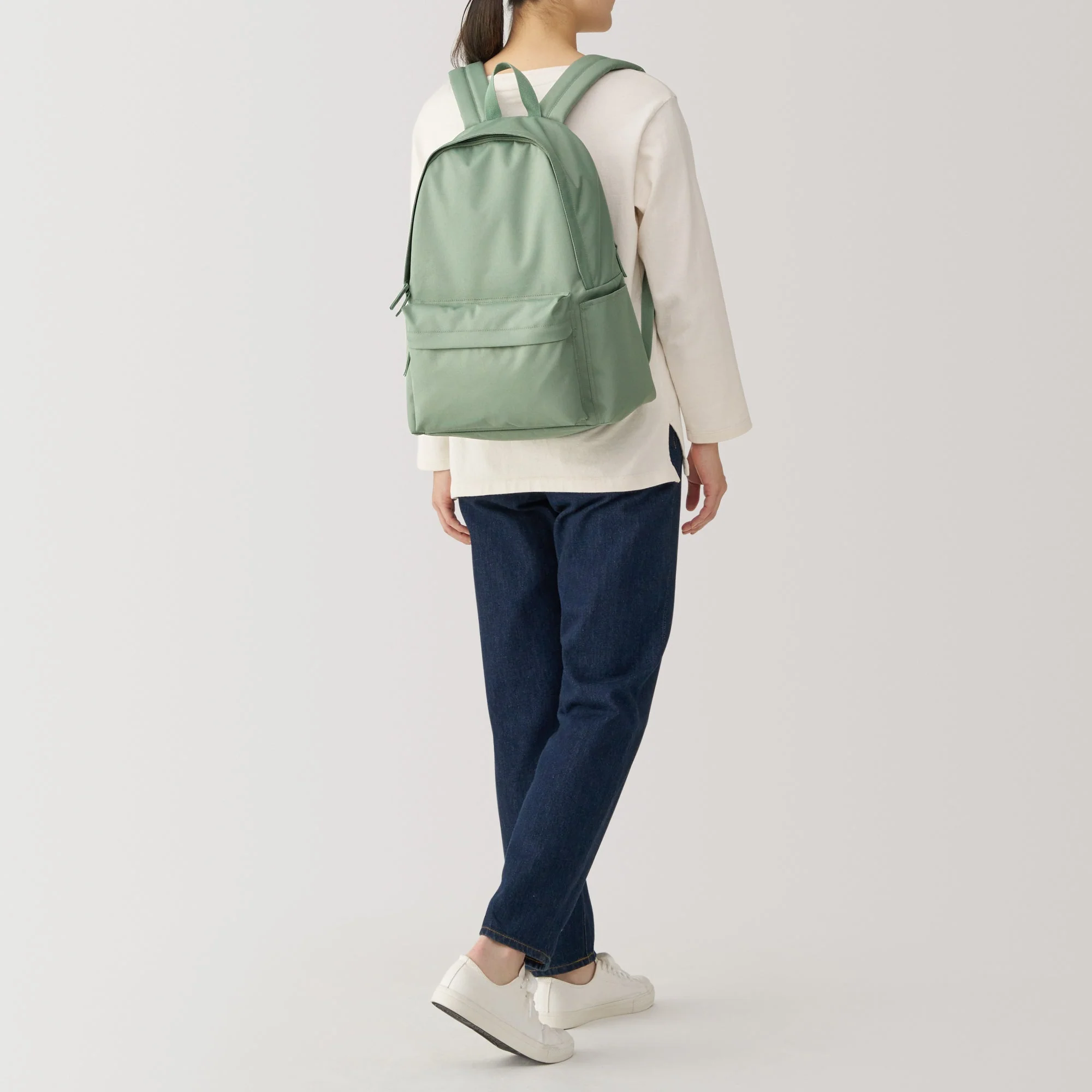 Less Tiring Water Repellent Backpack - Image 45