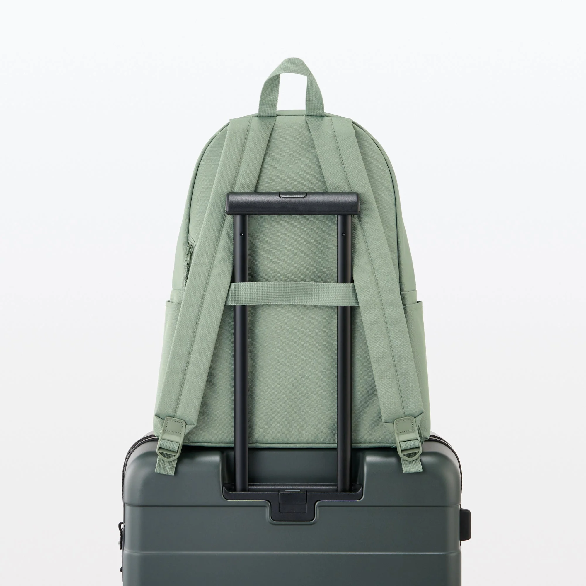 Less Tiring Water Repellent Backpack - Image 57