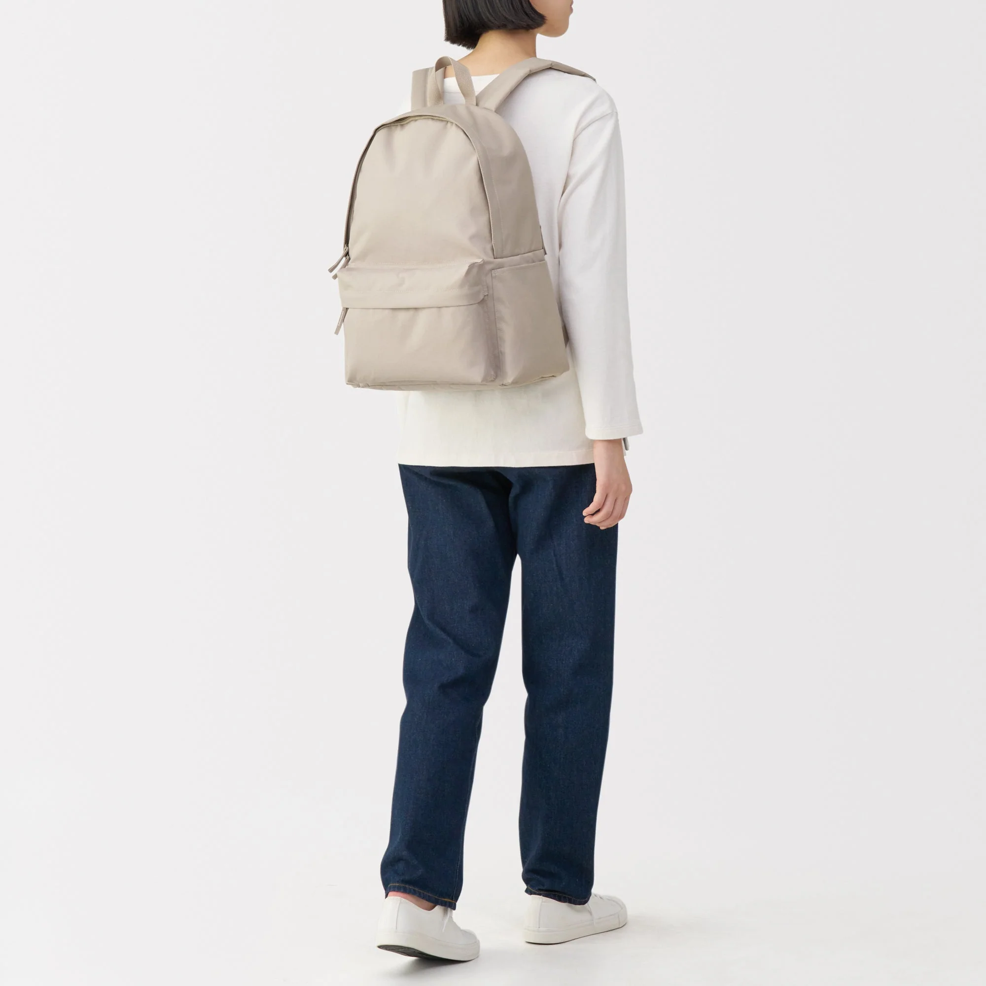 Less Tiring Water Repellent Backpack - Image 33