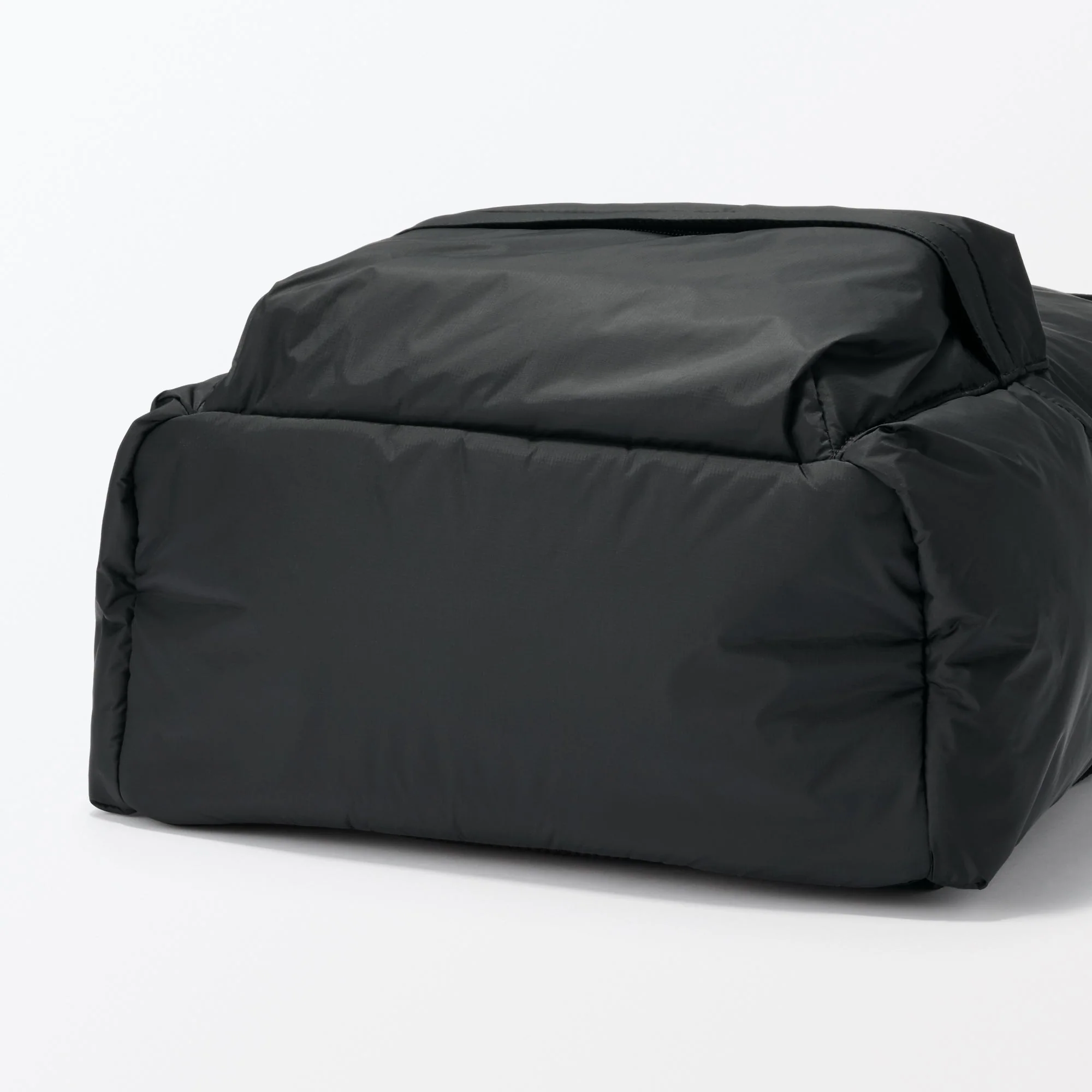 Less Tiring Water Repellent Backpack - Image 21