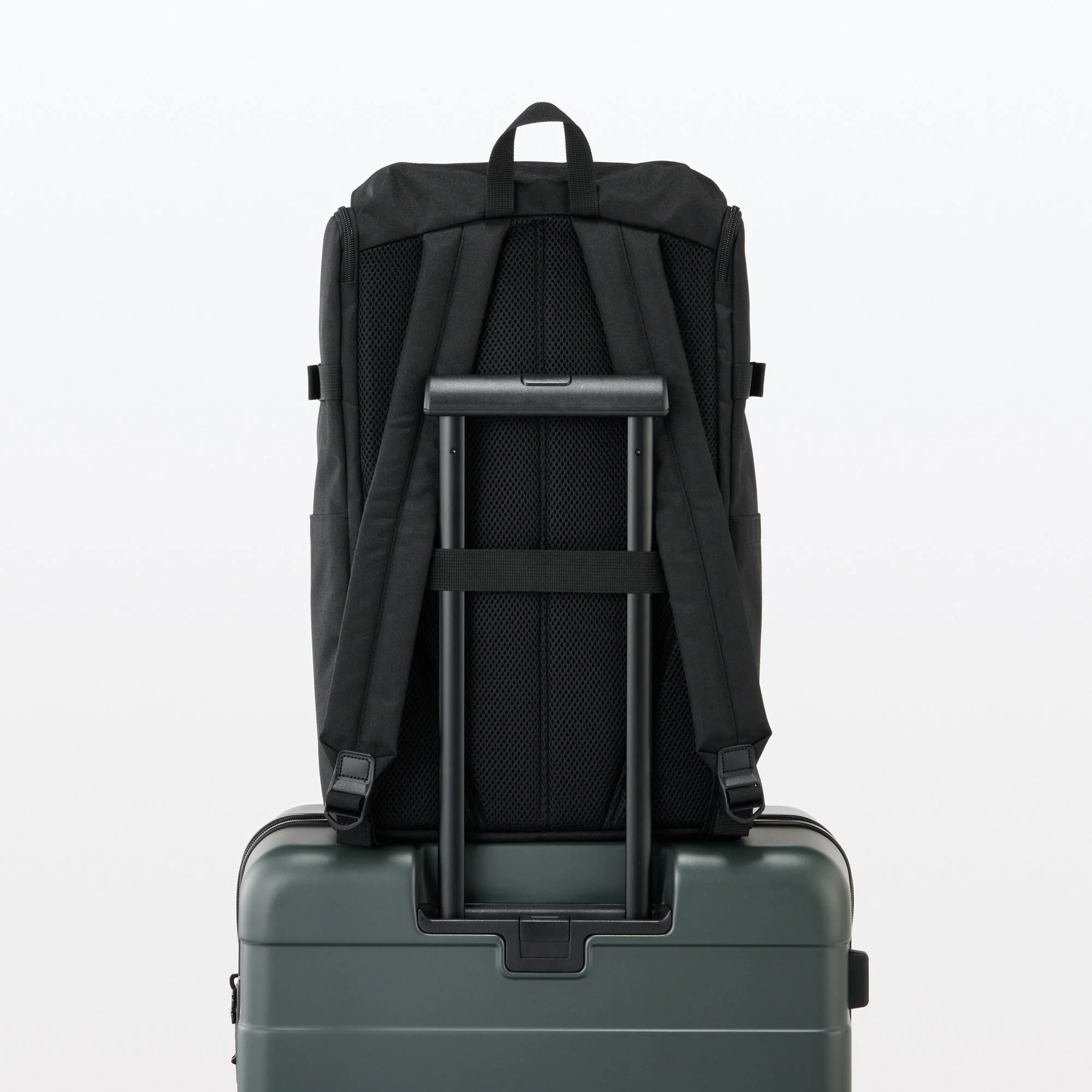 Less Tiring Water Repellent Toploader Backpack - Image 18