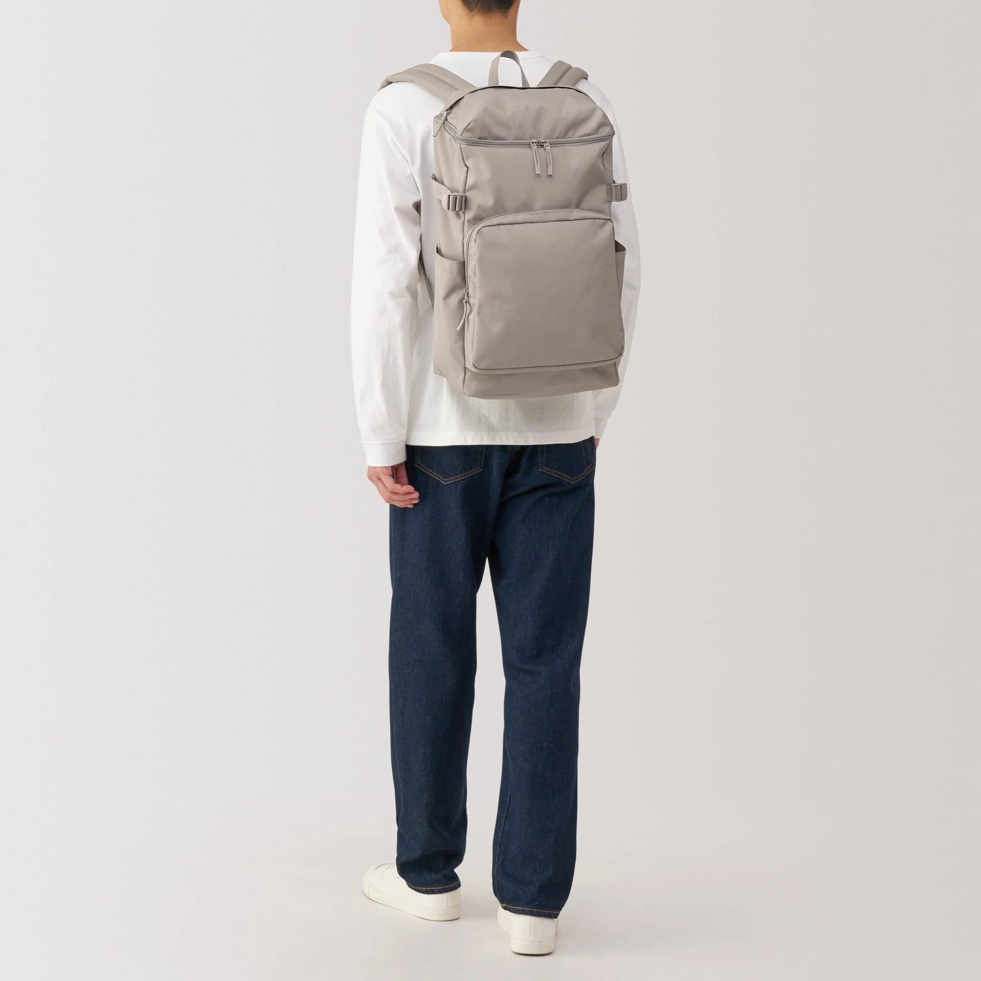 Less Tiring Water Repellent Toploader Backpack - Image 30