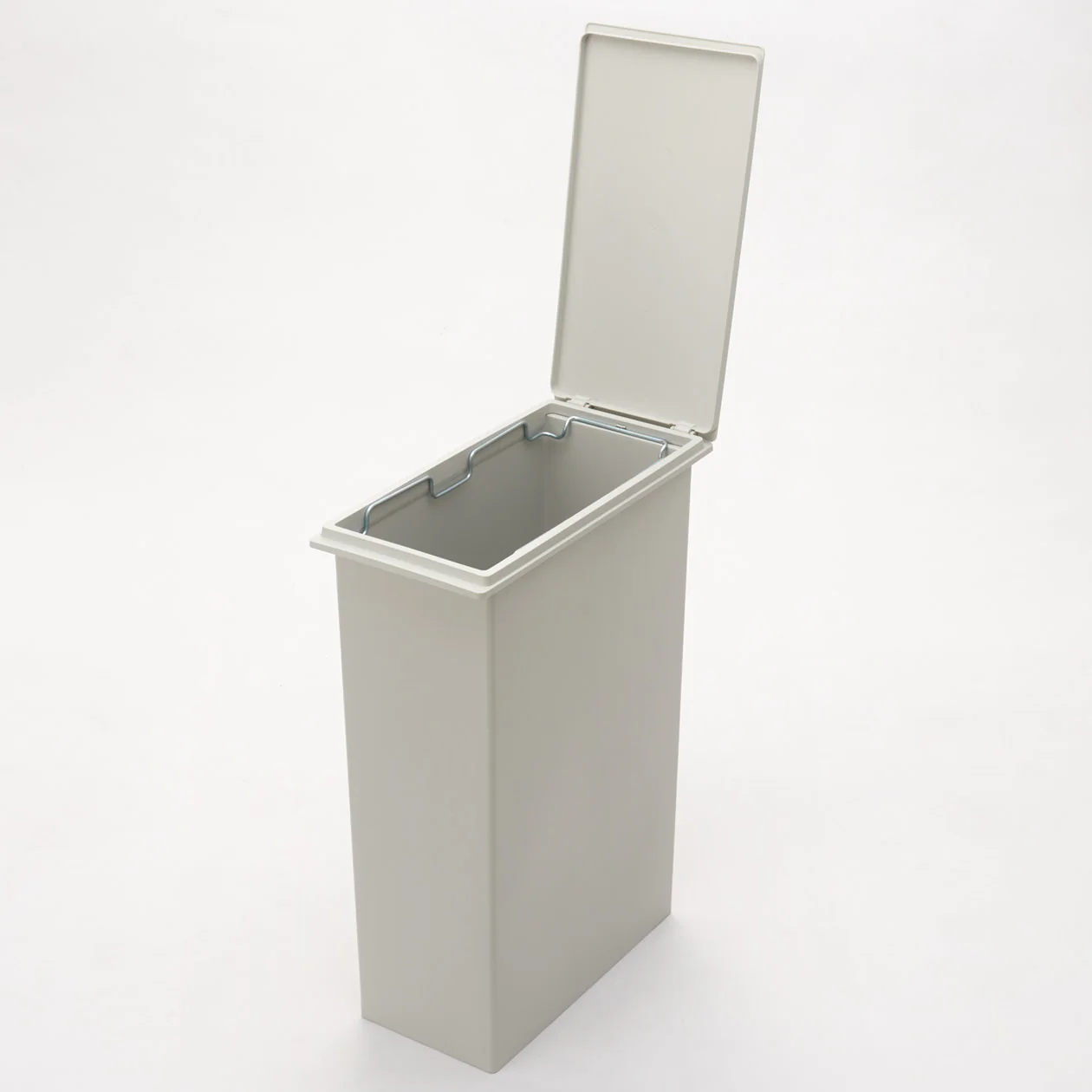 Lid for Polypropylene Dust Bin - Image 7