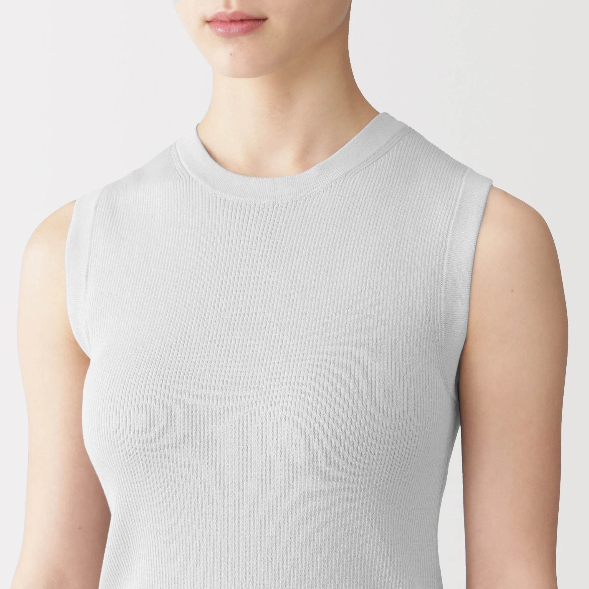 Light Knit Sleeveless Sweater - Image 14
