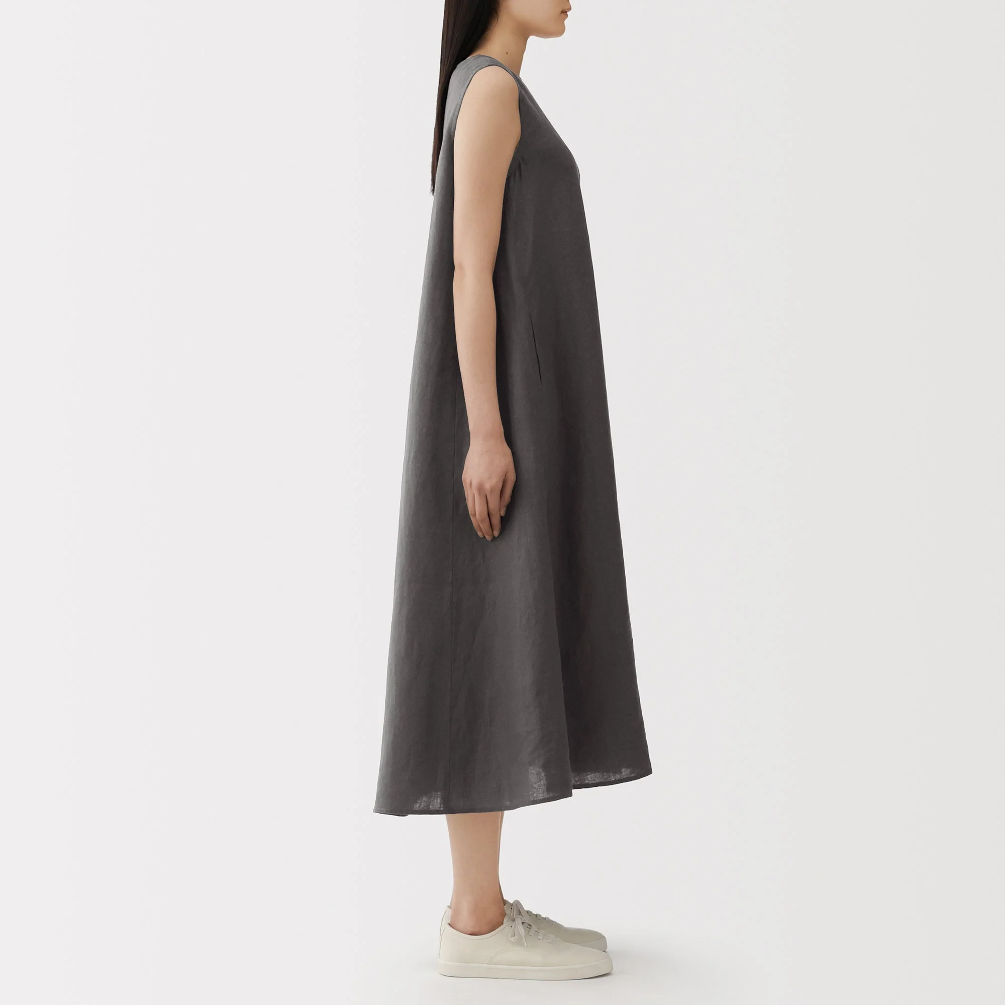 Linen Sleeveless Dress - Image 12