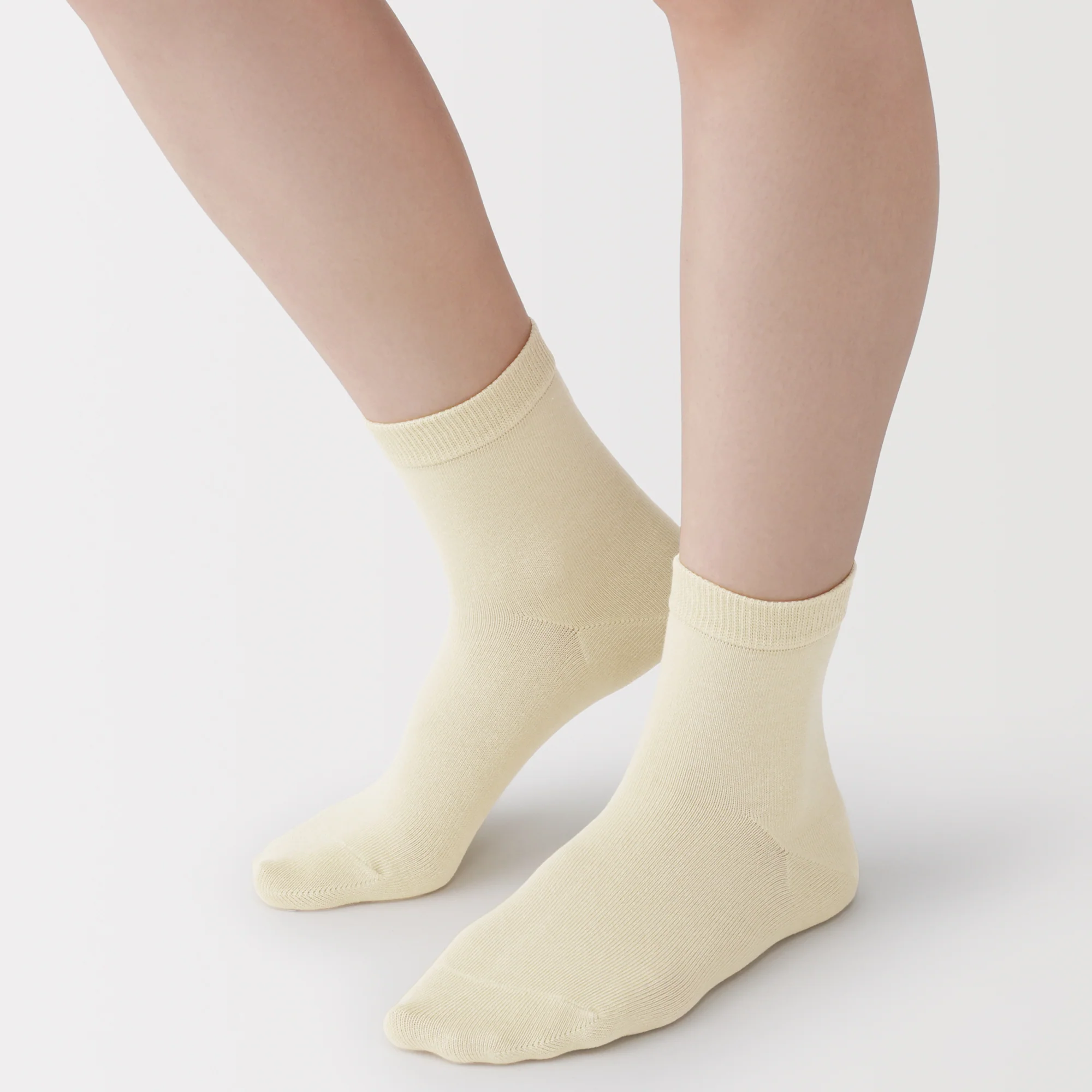 Loose Top Short Socks - Image 12