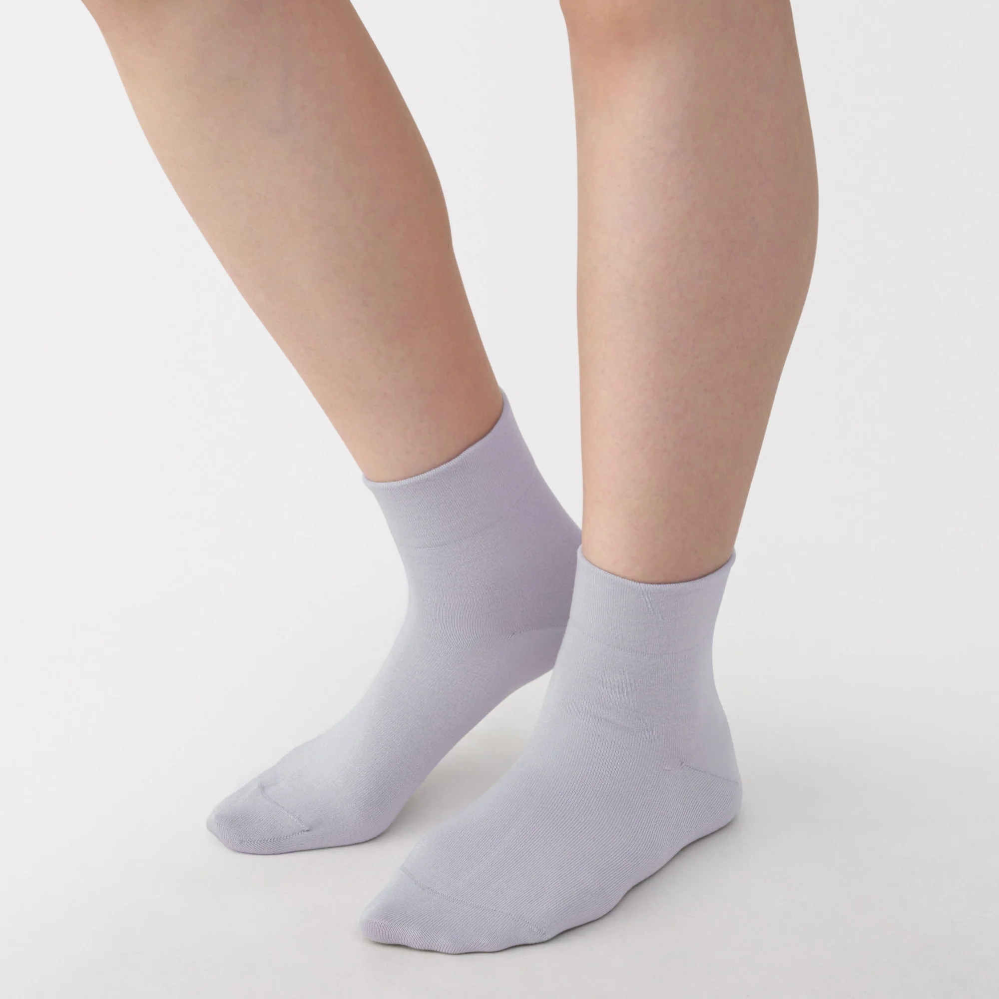 Loose Top Short Socks - Image 2