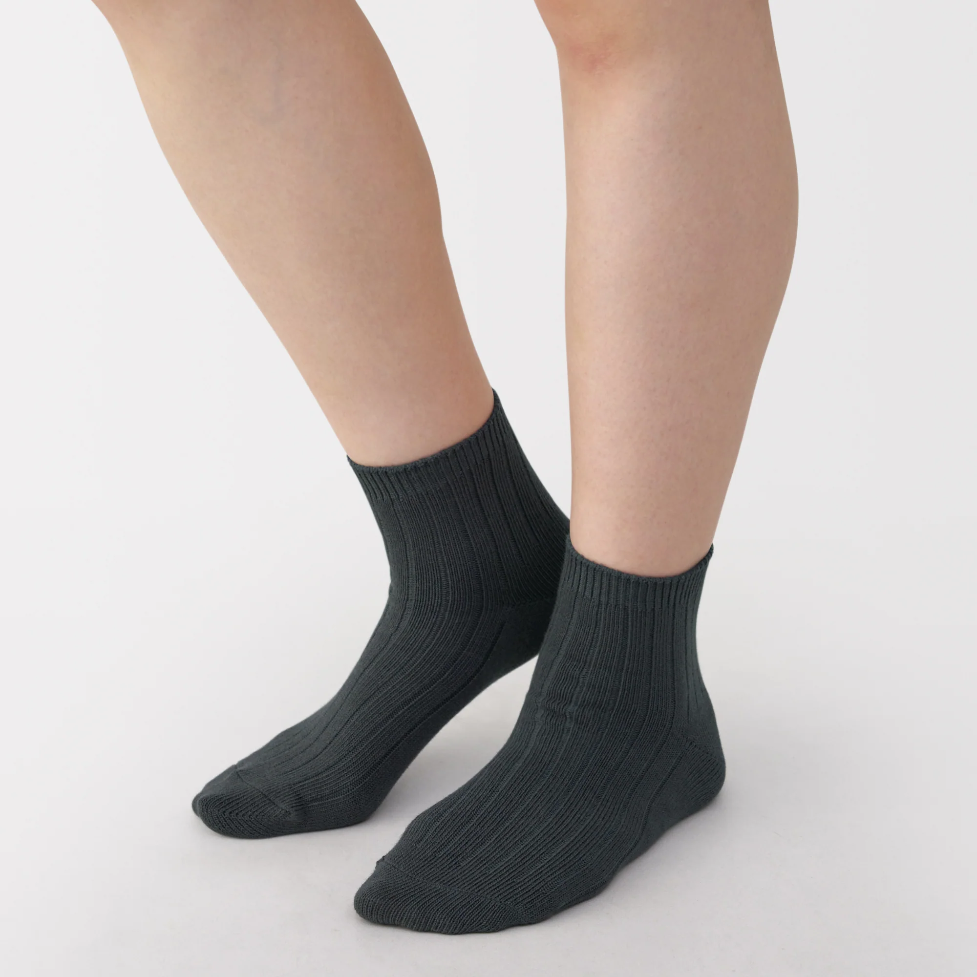 Loose Top Short Socks - Image 6