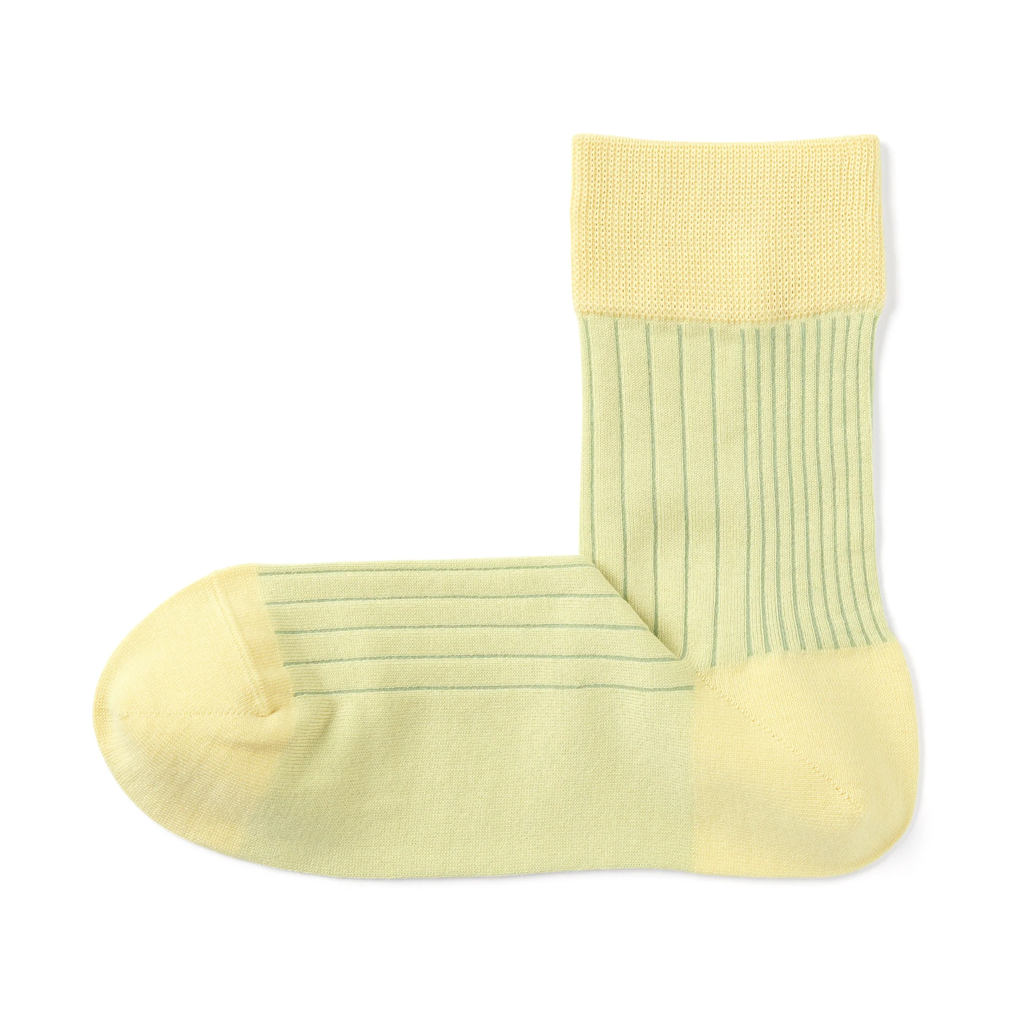 Lustrous Cotton Yarn Short Socks - Image 14