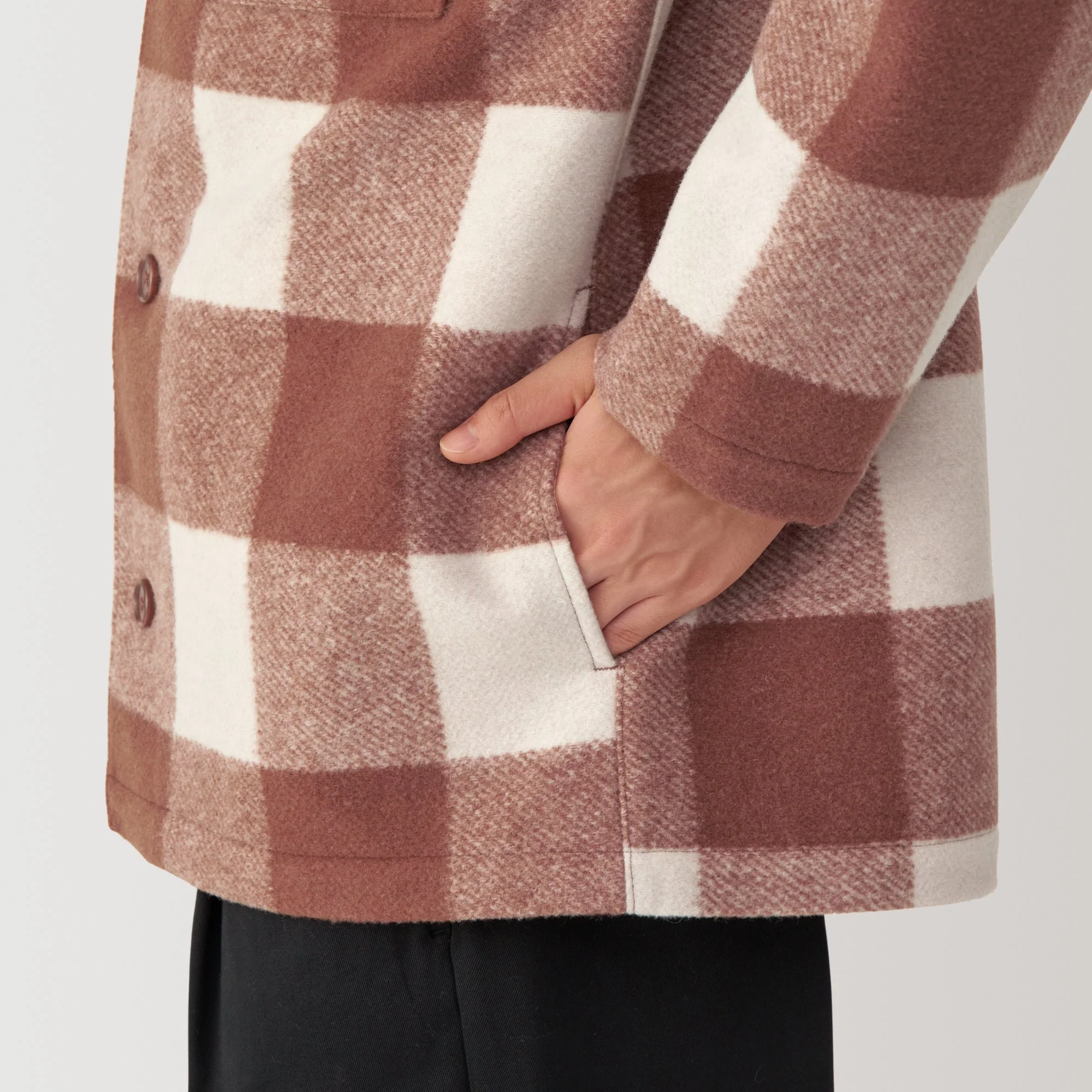 Men's Brushed Stretch Checkered Shirt Jacket - Image 8