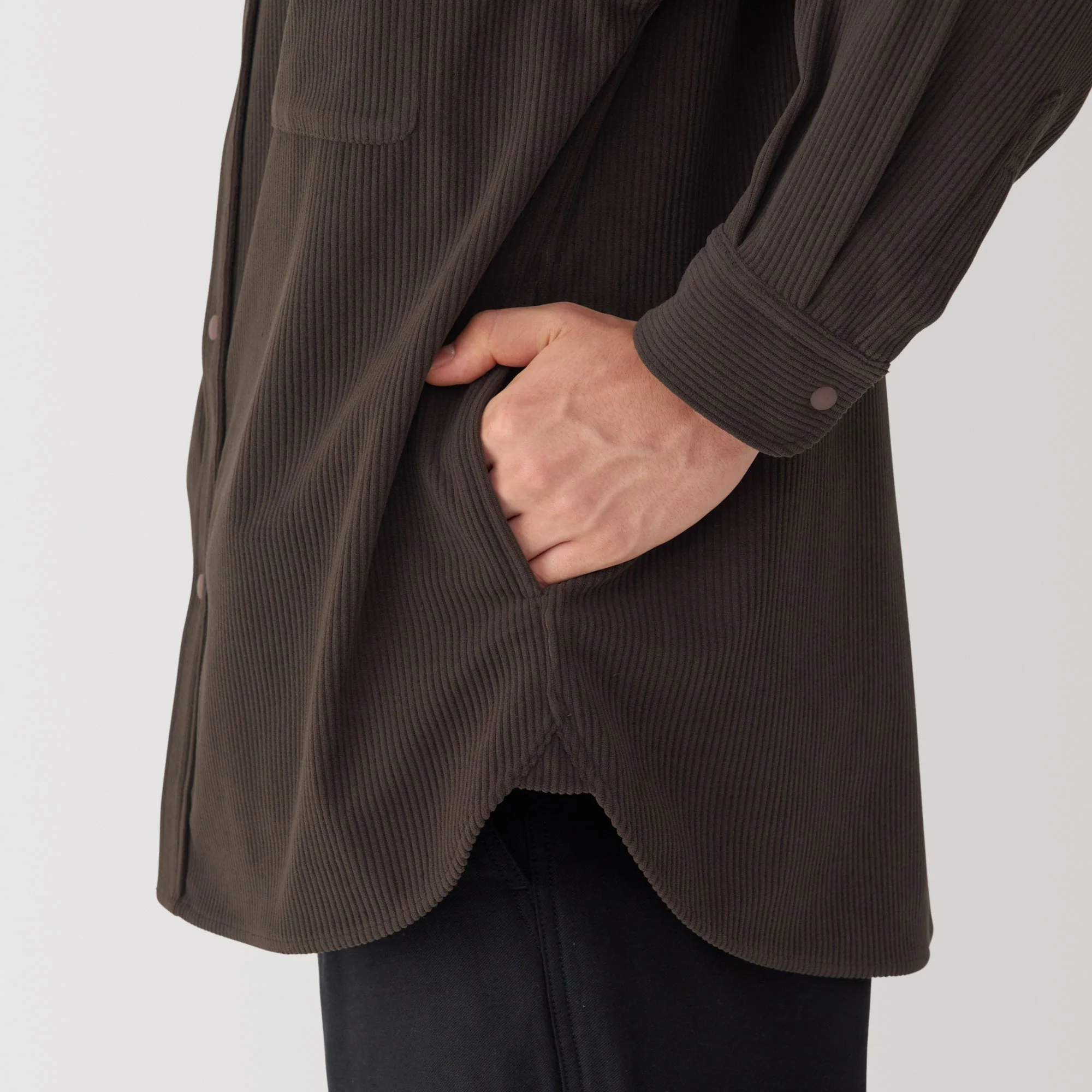 Men's Knit Corduroy Shirt Jacket - Image 17