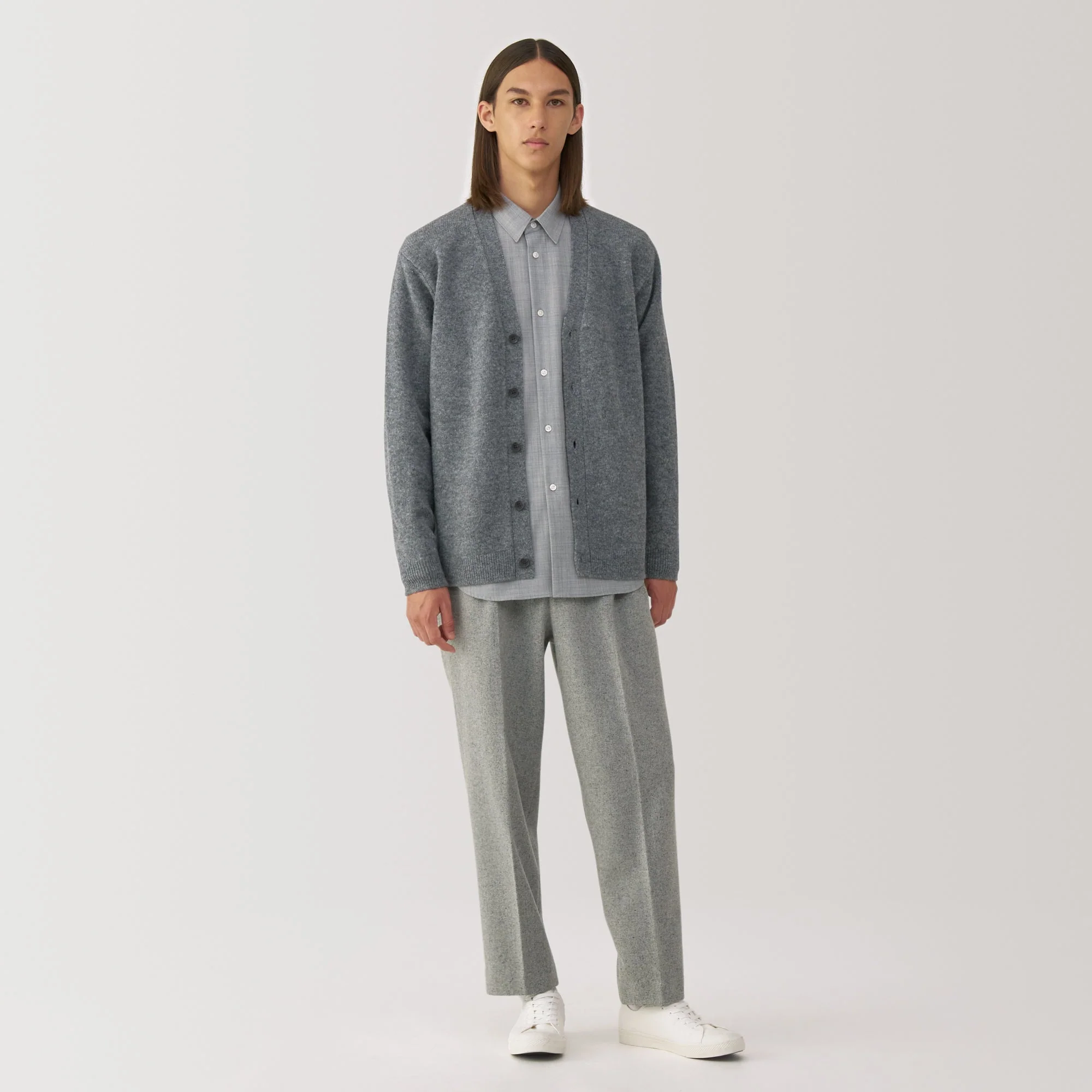 Labo Men's Milled Wool V Neck Cardigan - Image 14