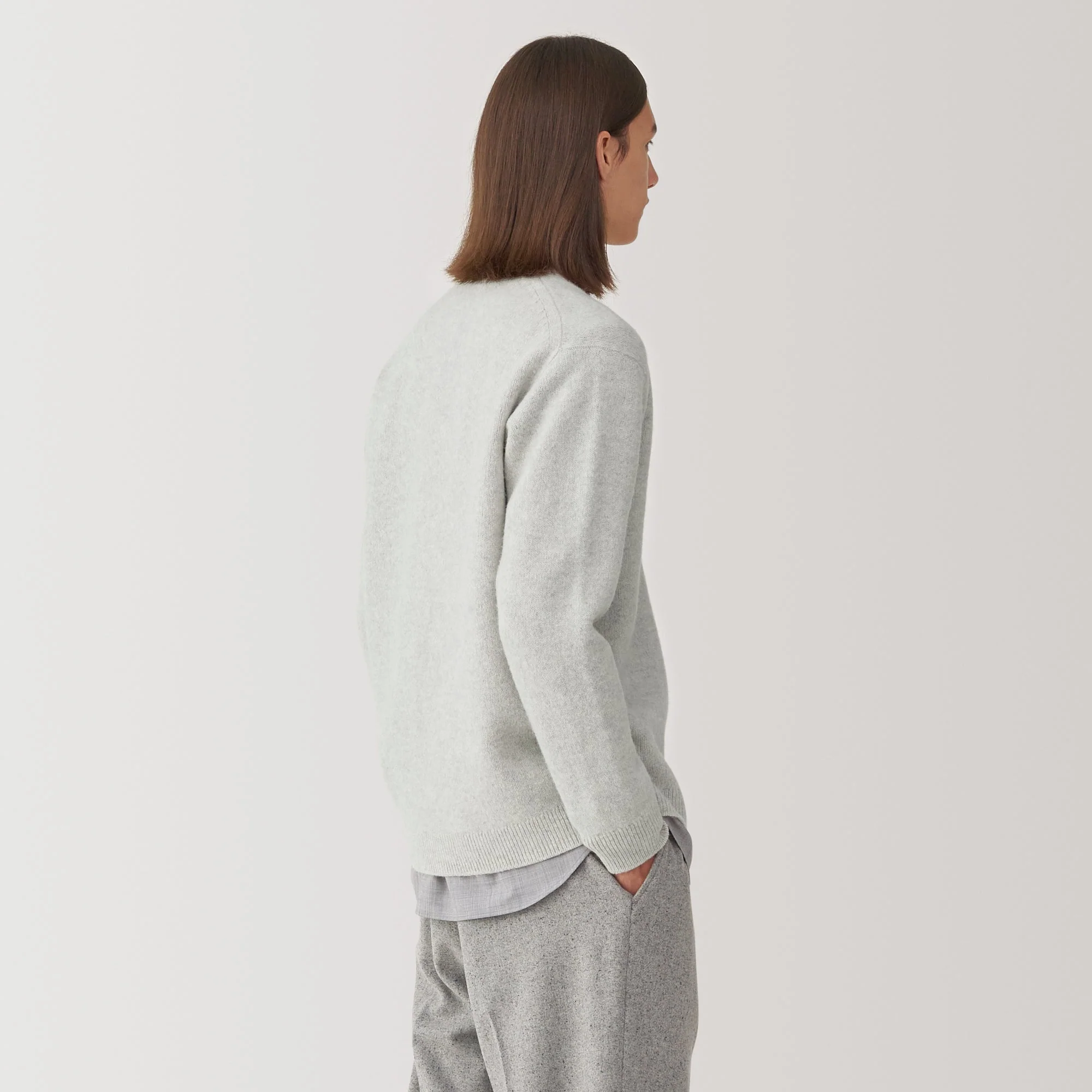 Labo Men's Milled Wool V Neck Cardigan - Image 4