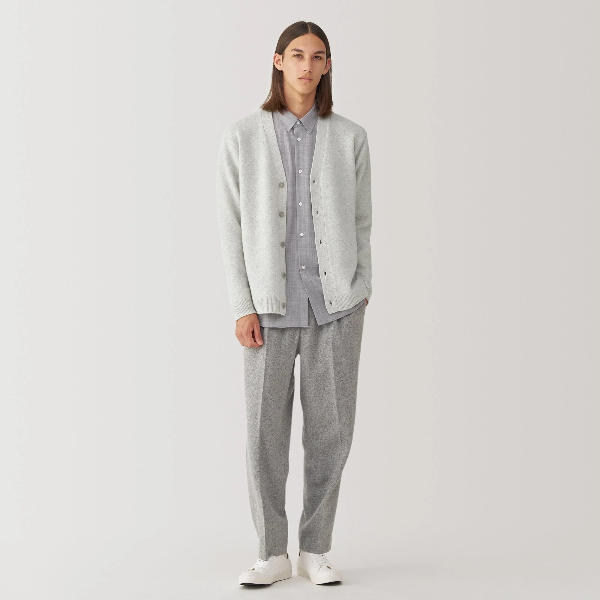 Labo Men's Milled Wool V Neck Cardigan - Image 7
