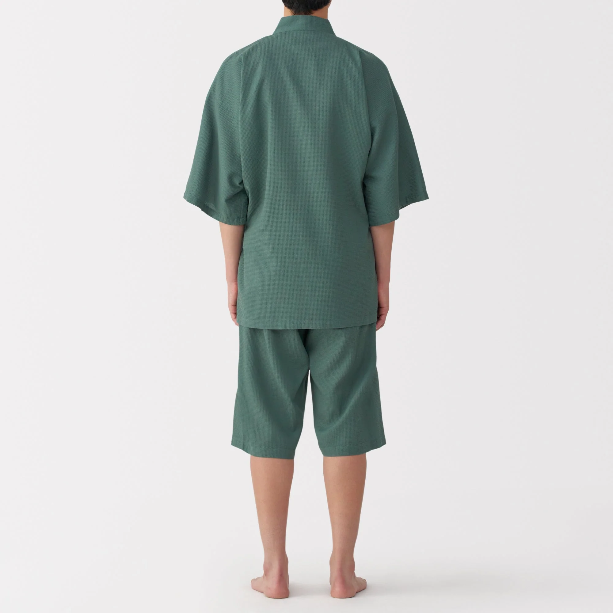 Men's Lyocell Blend Waffle Weave Jinbei Loungewear Set - Image 17