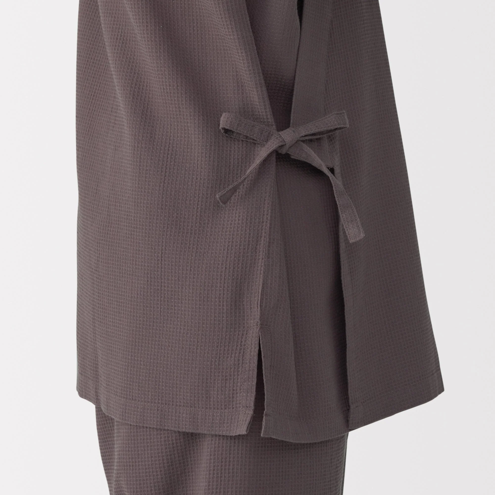 Men's Lyocell Blend Waffle Weave Jinbei Loungewear Set - Image 9