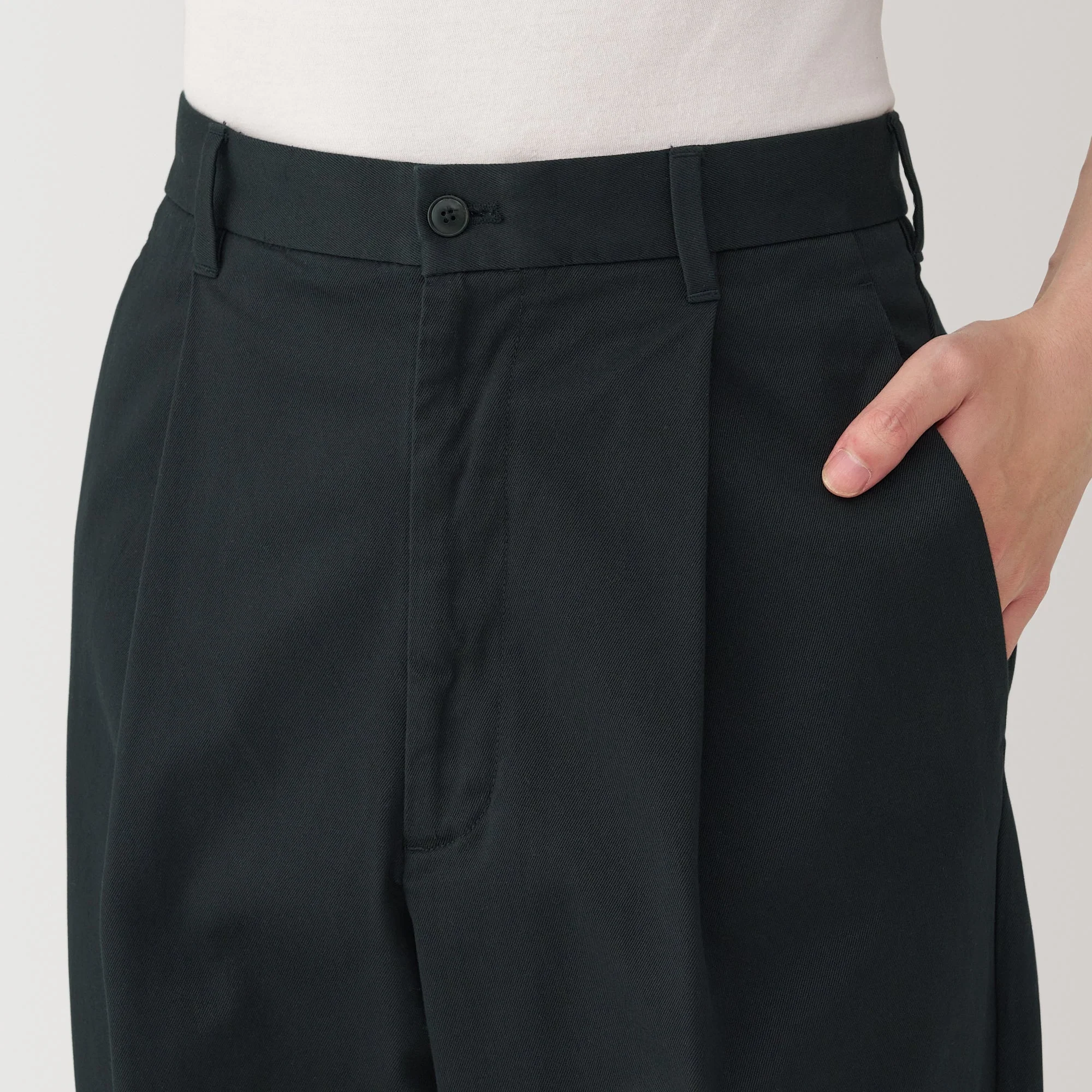 Men's Stretch Chino Darted Wide Pants (L29") - Image 7