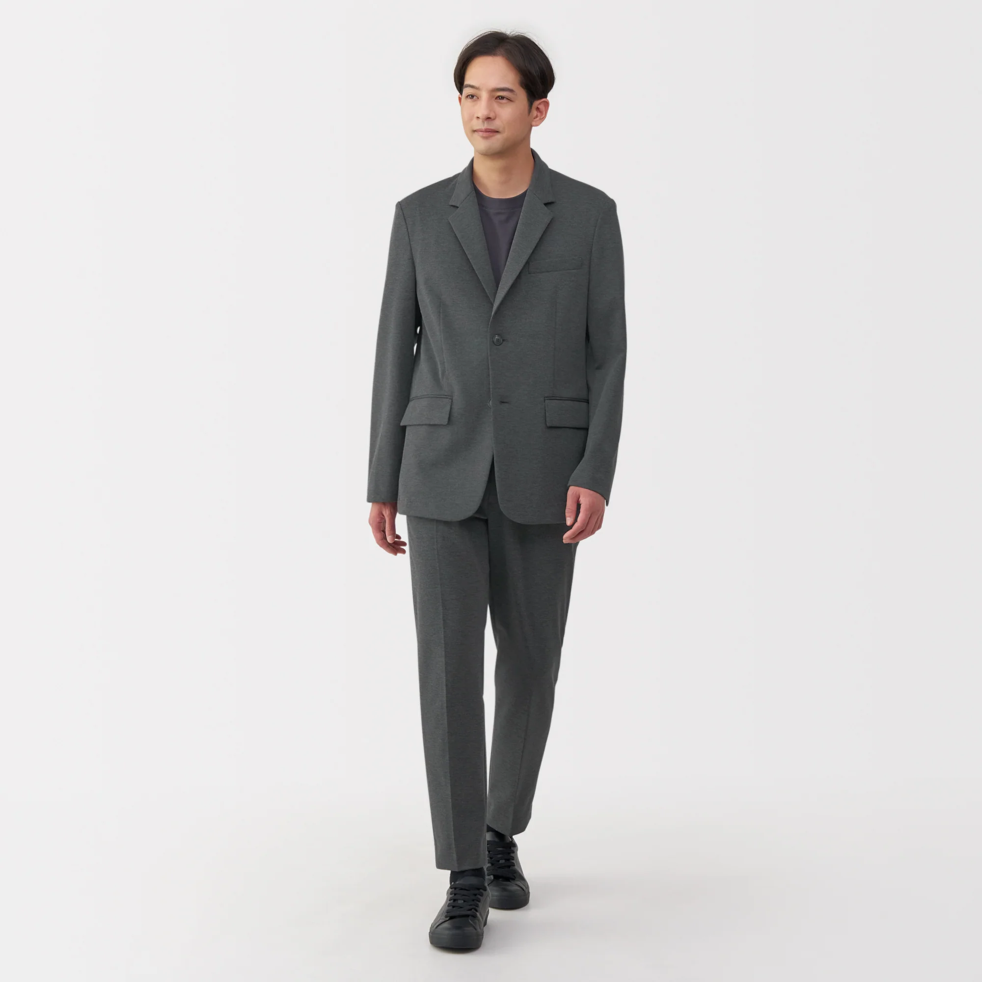 Men's Stretch Jersey Pants with No Darts - Image 4