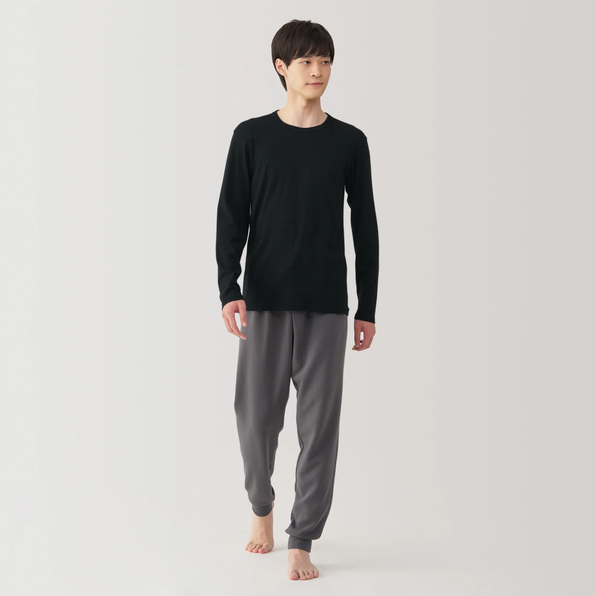 Men's Warm Cotton Crew Neck Long Sleeve T-Shirt - Image 4