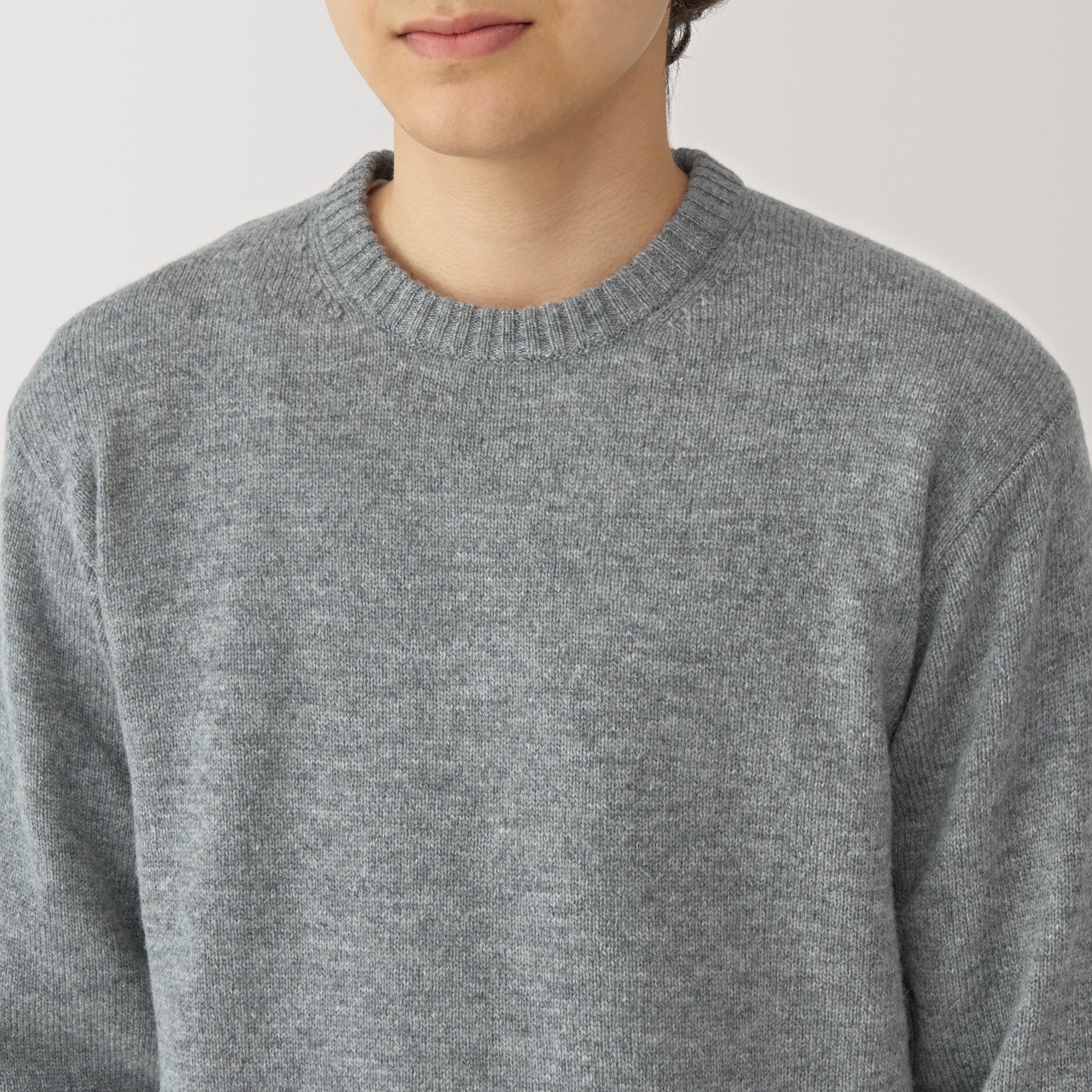 Men's Washable Mid-Gauge Crew Neck Sweater - Image 14