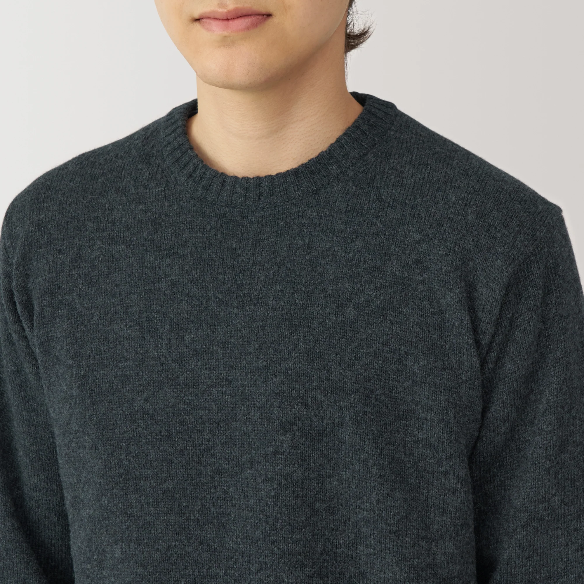 Men's Washable Mid-Gauge Crew Neck Sweater - Image 21