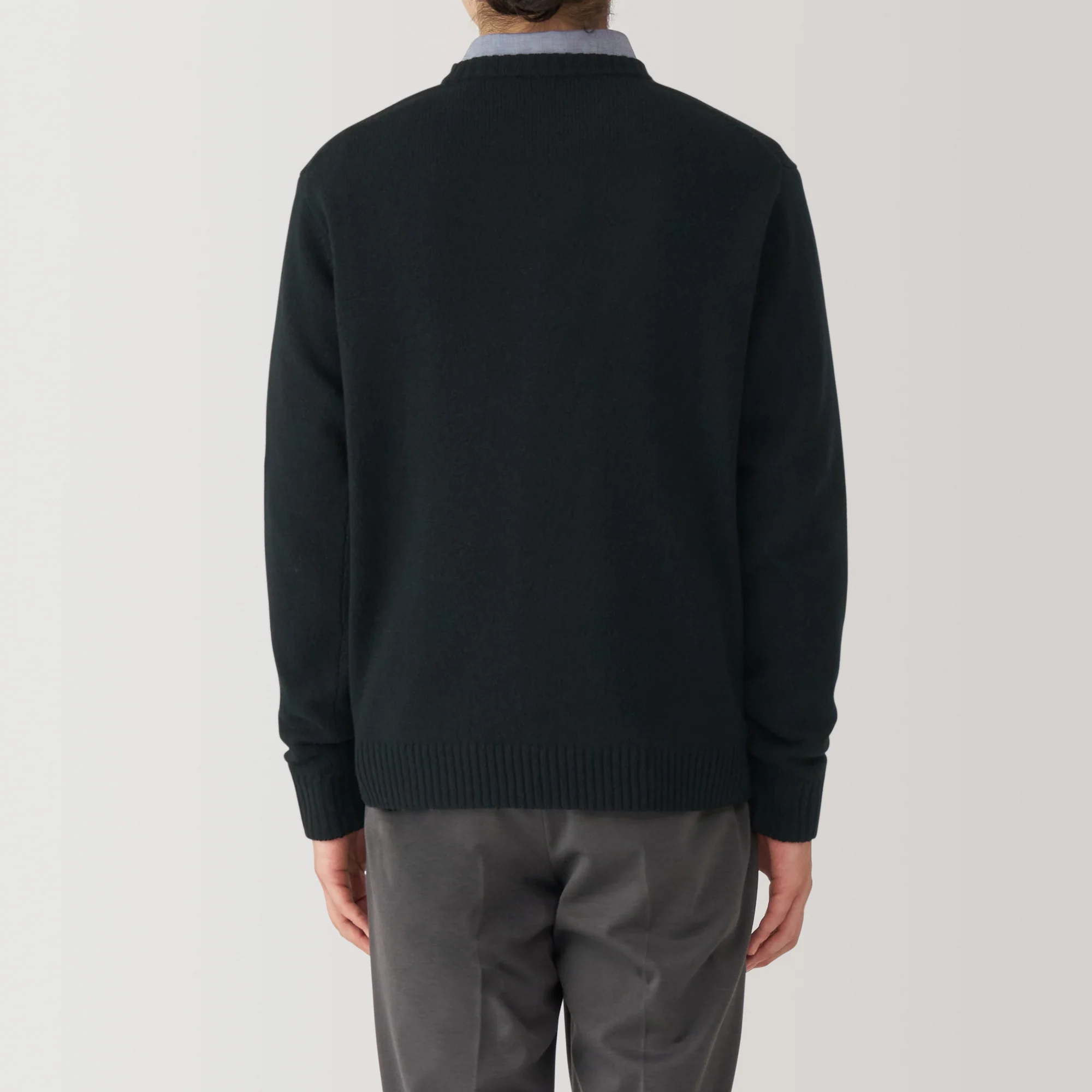 Men's Washable Mid-Gauge Crew Neck Sweater - Image 27