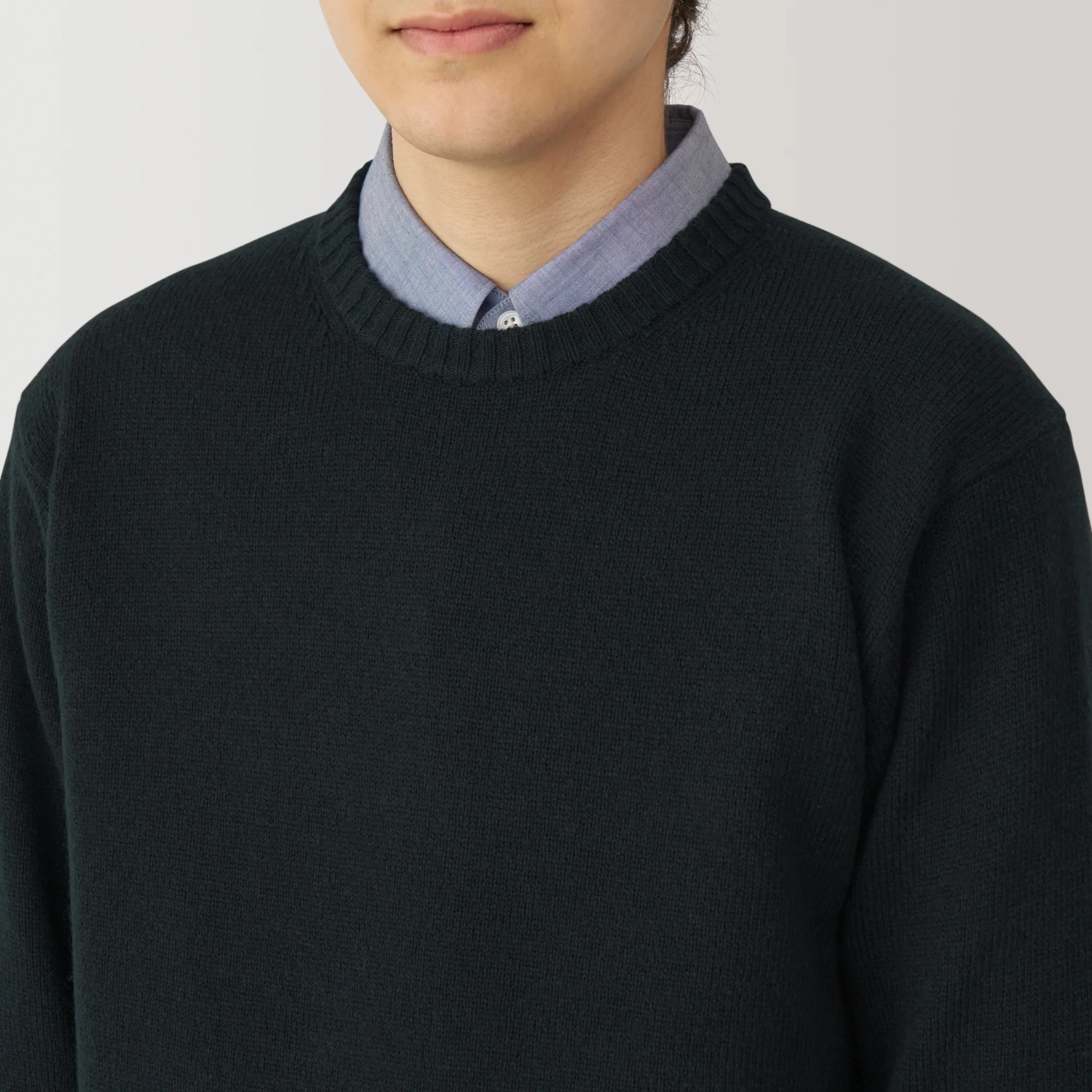 Men's Washable Mid-Gauge Crew Neck Sweater - Image 28