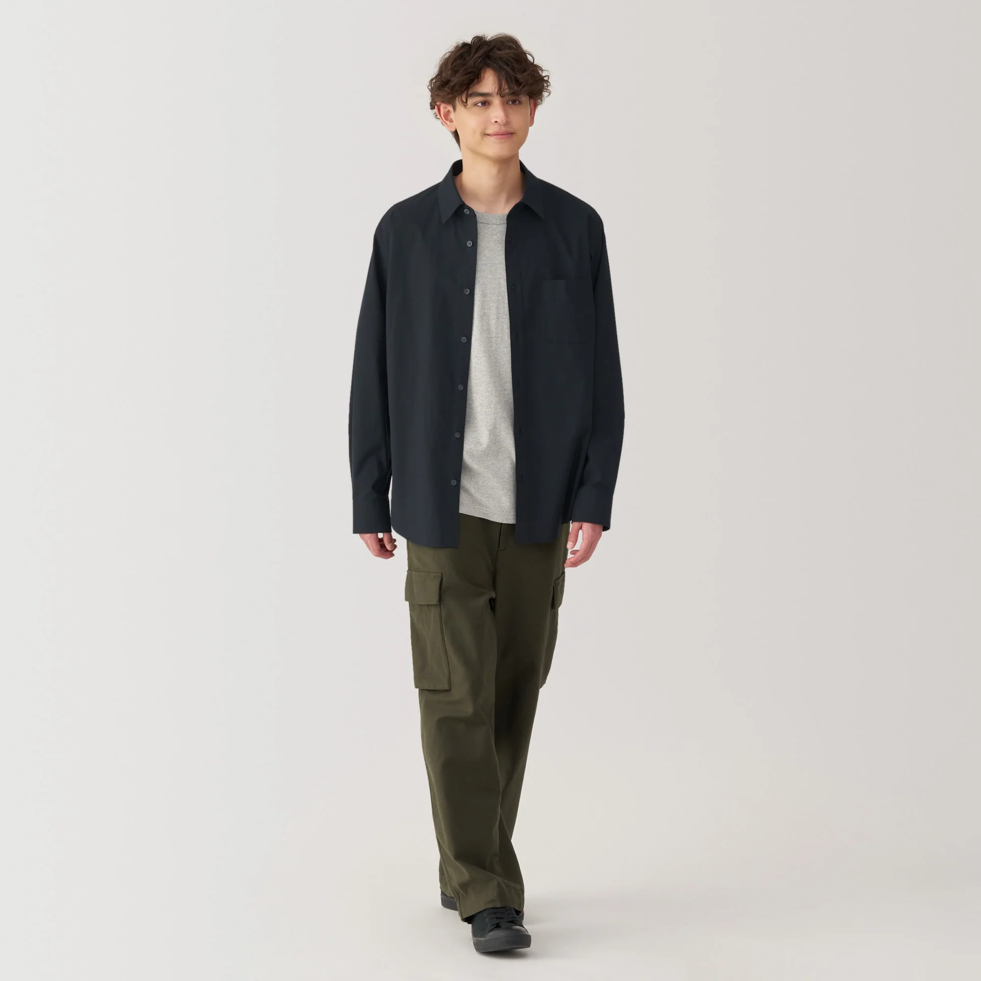 Men's Washed Broadcloth Long Sleeve Shirt - Image 4