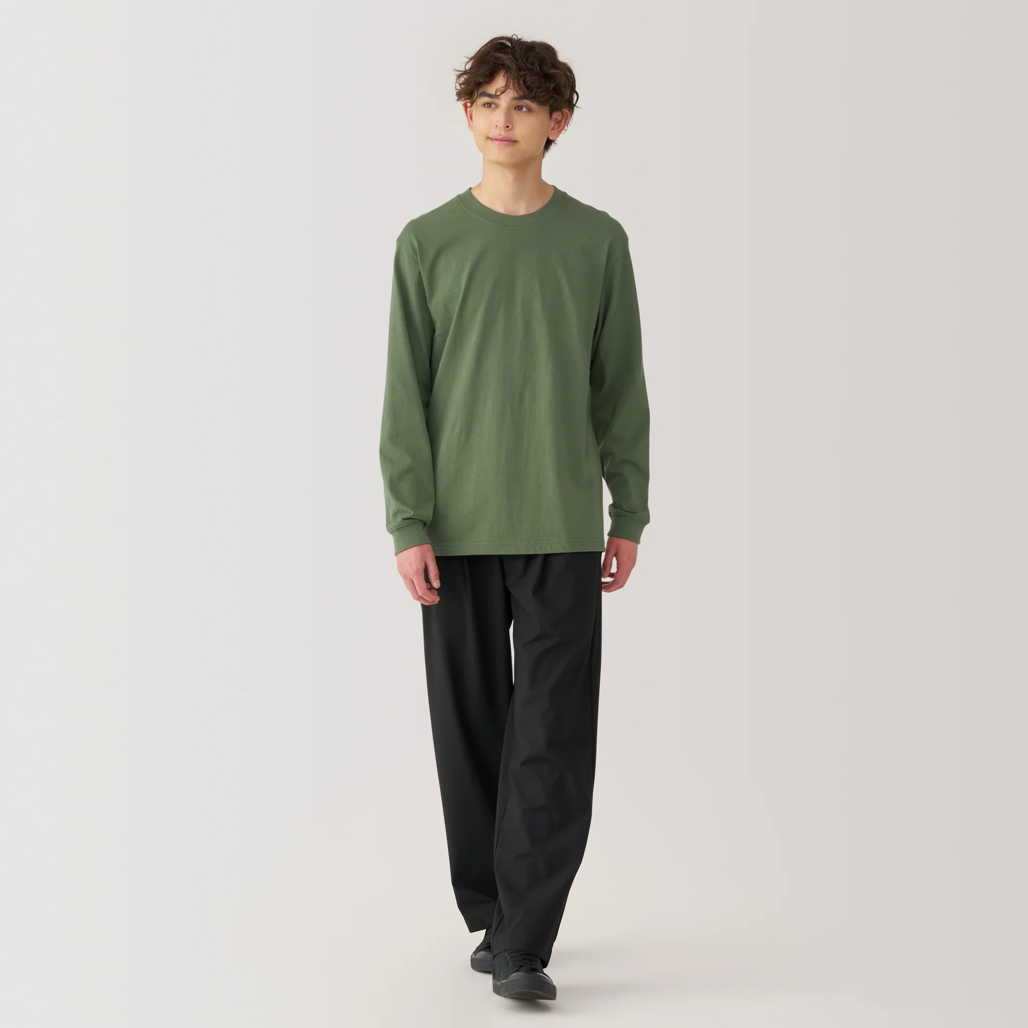 Men's Washed Heavy Weight Crew Neck Long Sleeve T-Shirt - Image 4