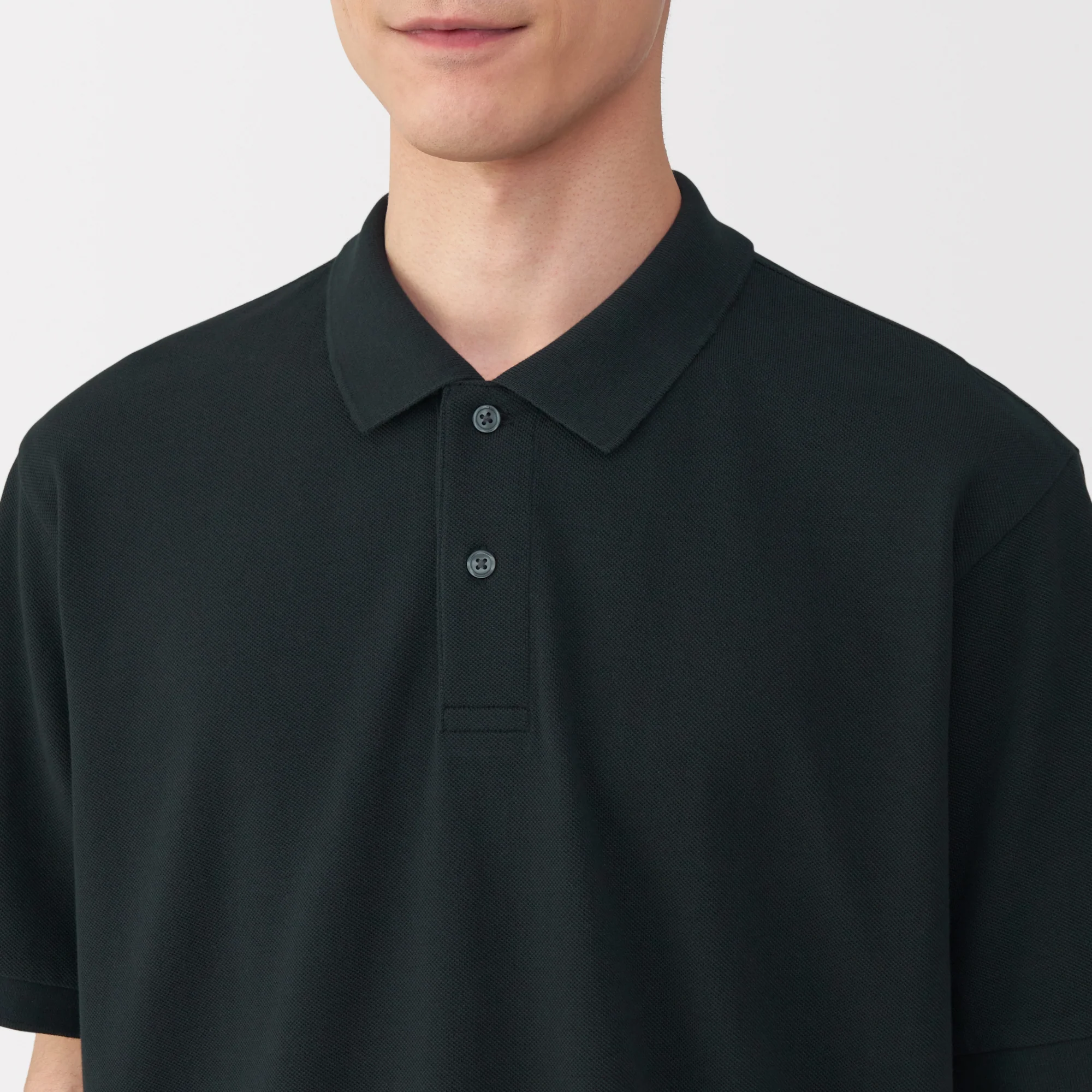 Men's Washed Pique Short Sleeve Polo Shirt - Image 23
