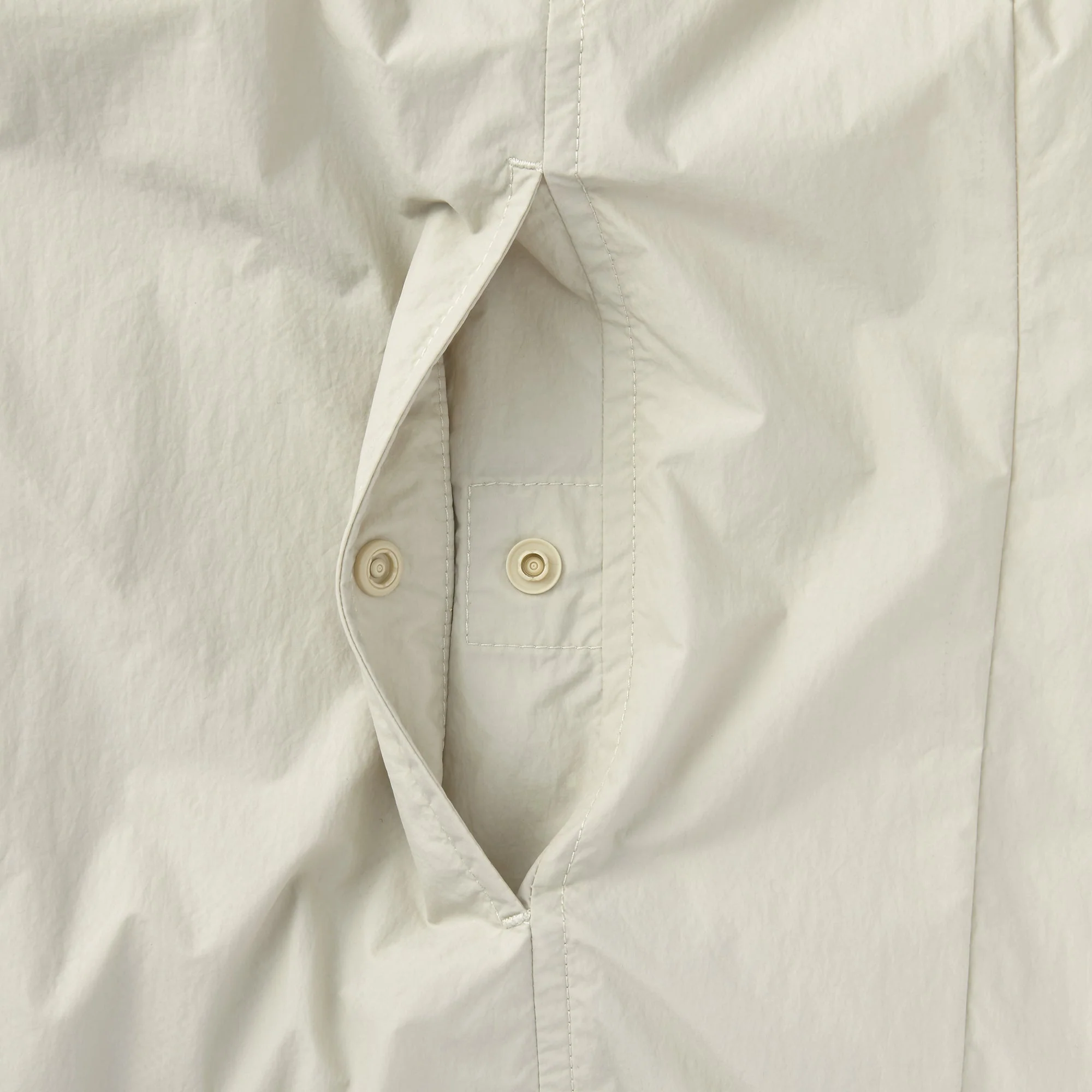 Men's Water Repellent Nylon Packable Windbreaker - Image 13