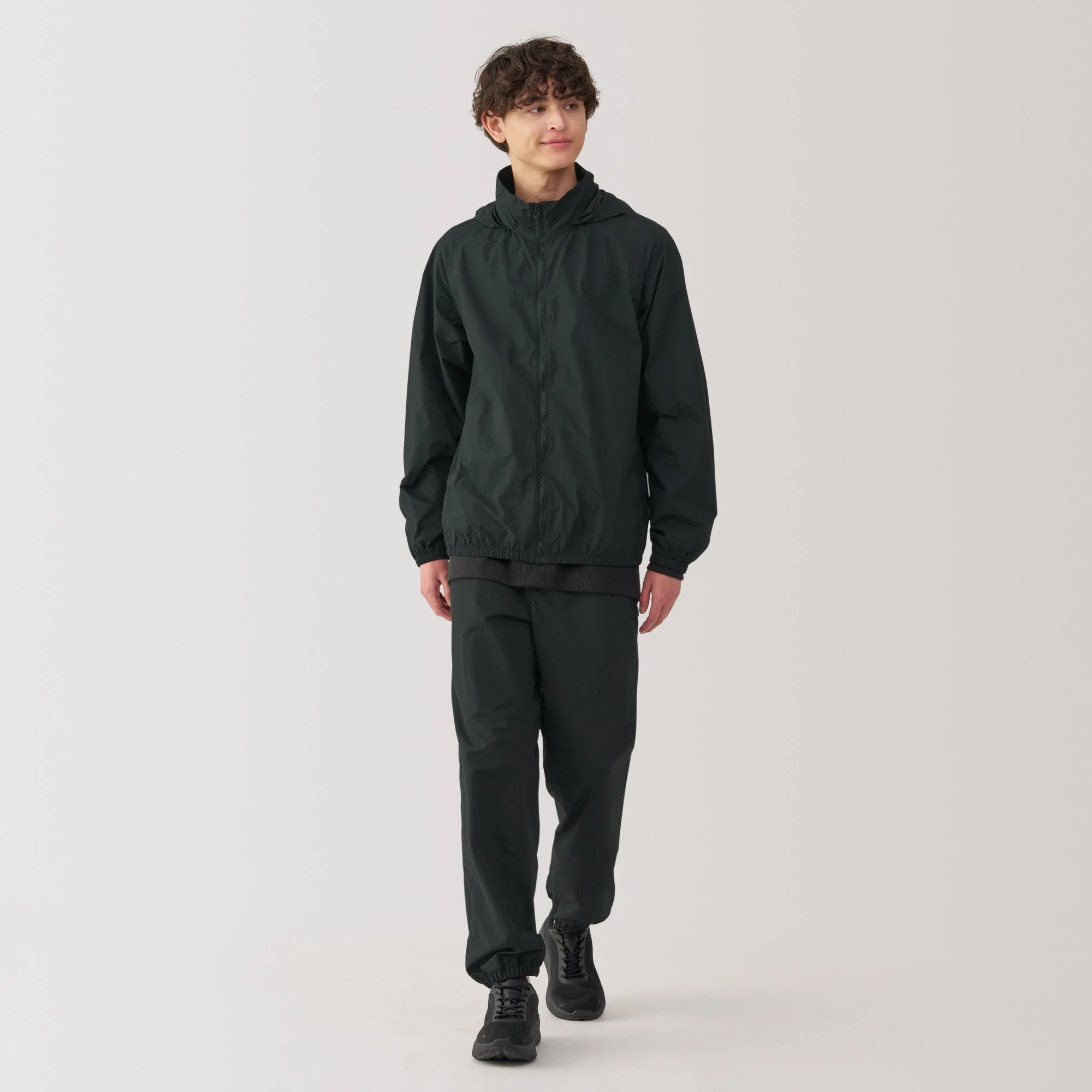 Men's Water Repellent Nylon Packable Windbreaker - Image 19