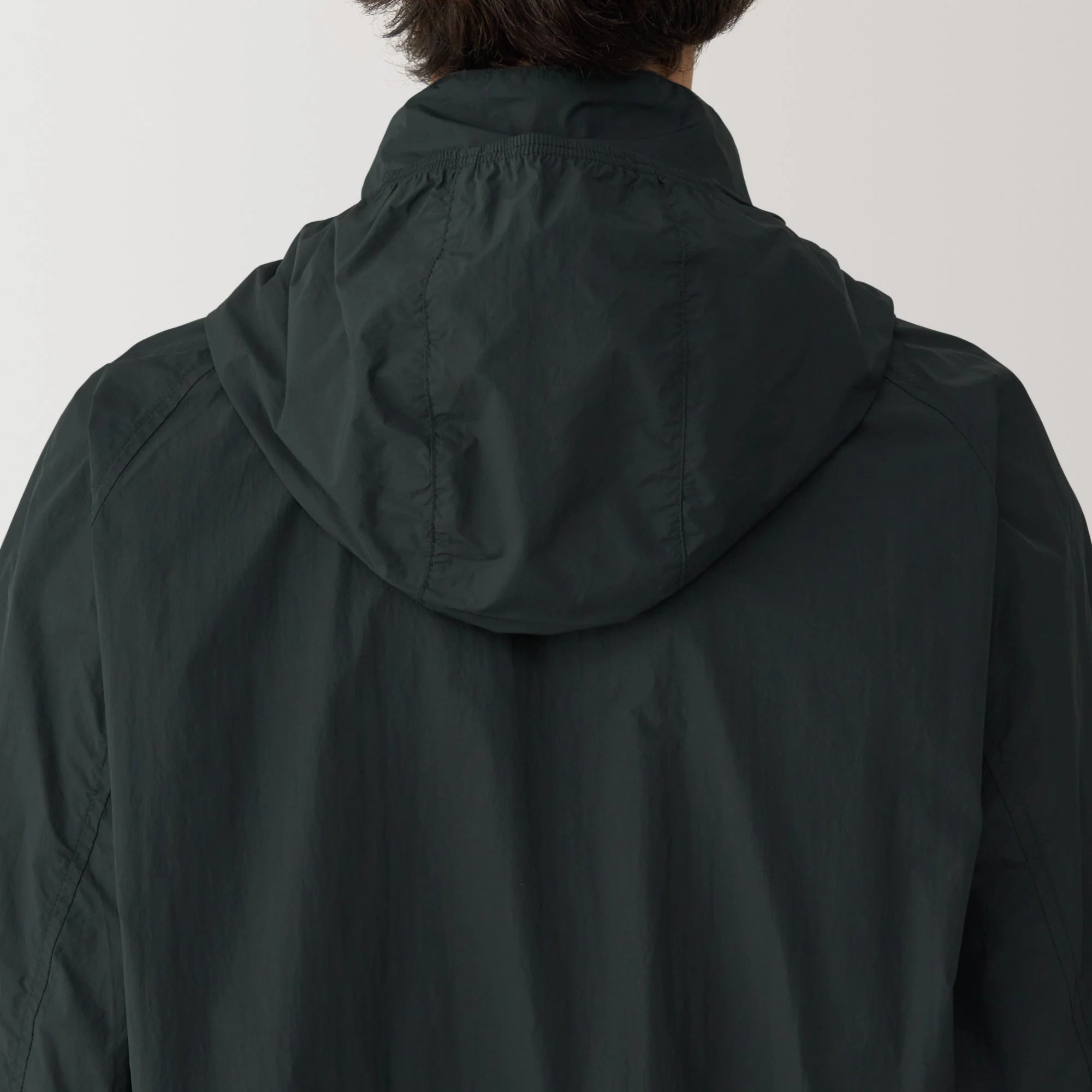 Men's Water Repellent Nylon Packable Windbreaker - Image 23