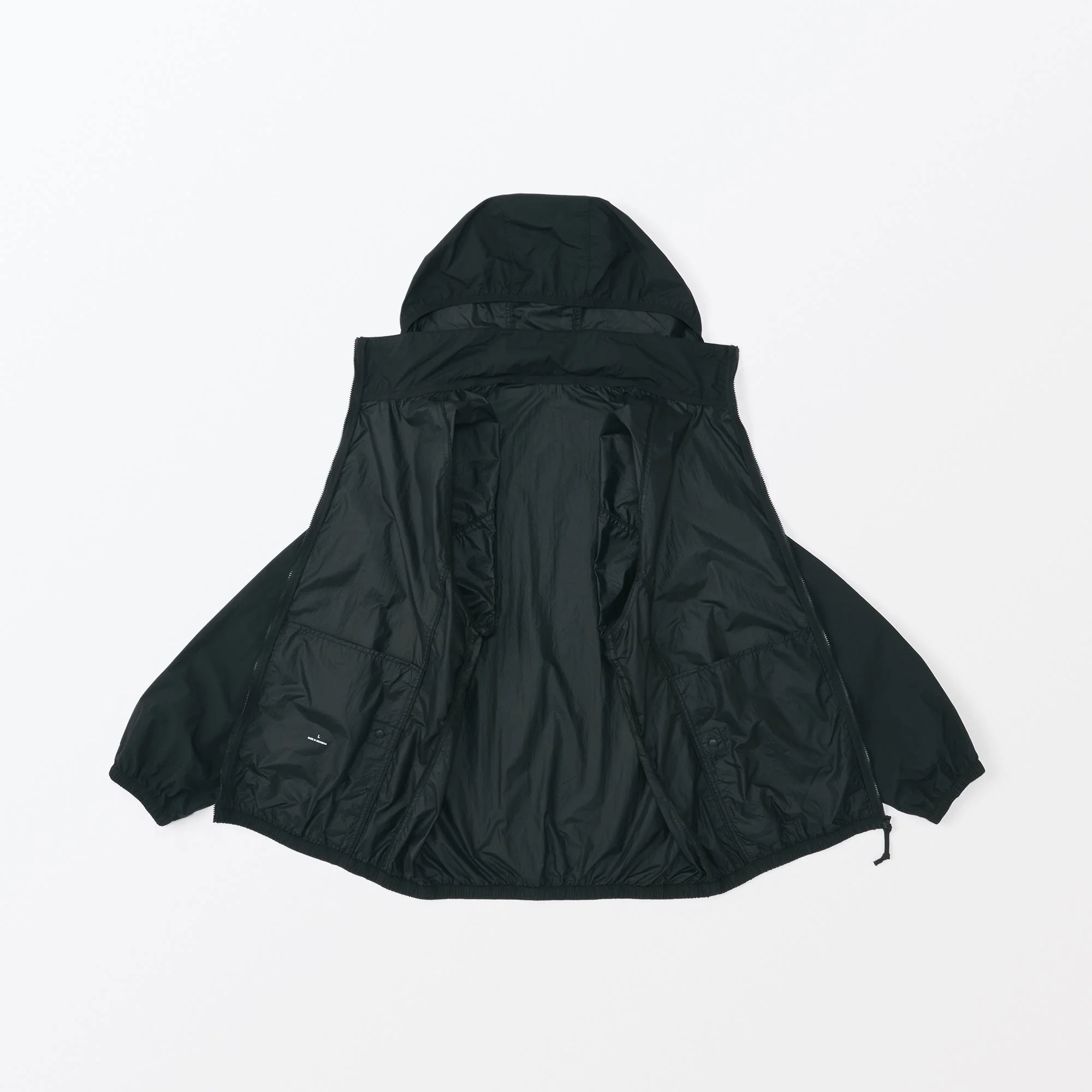 Men's Water Repellent Nylon Packable Windbreaker - Image 29