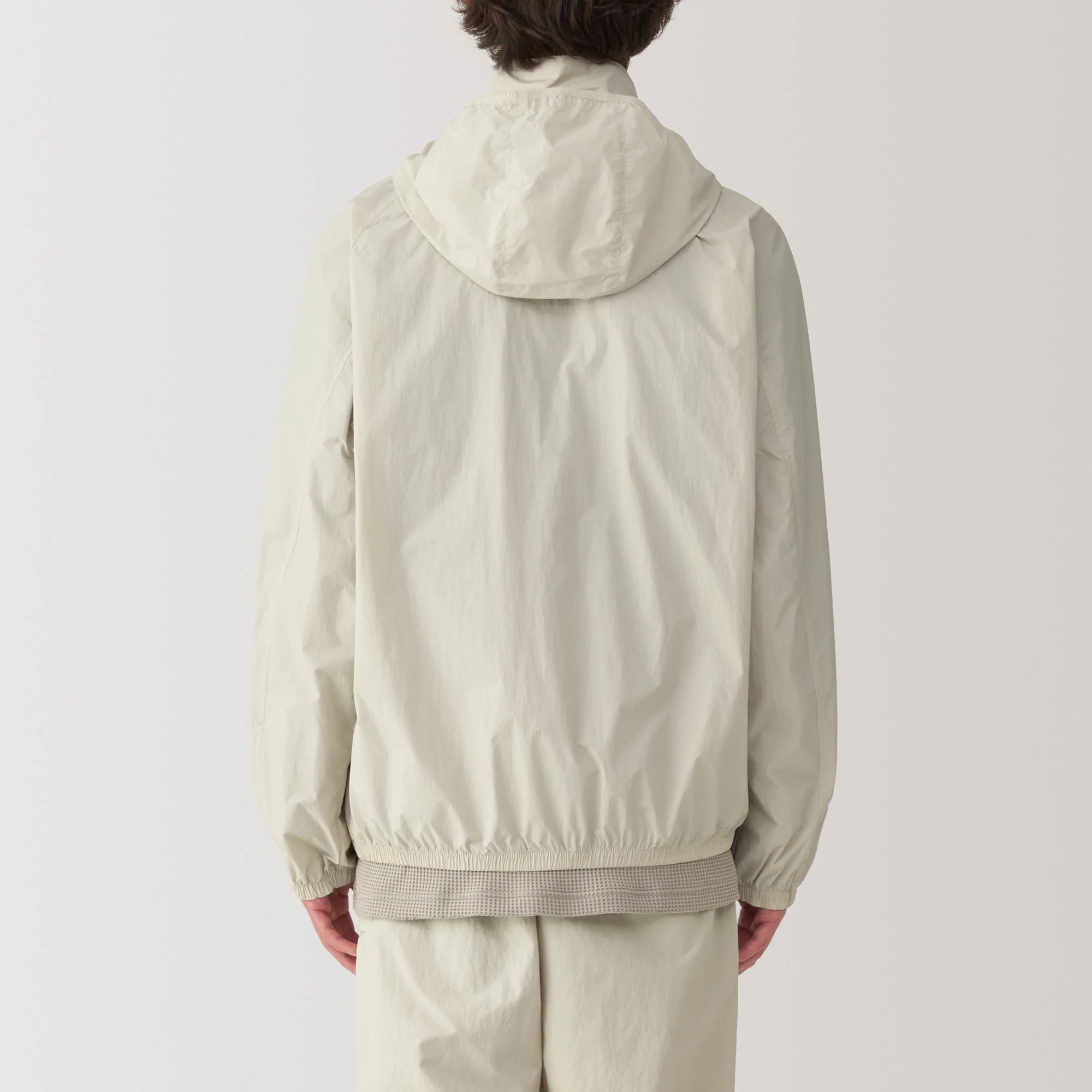 Men's Water Repellent Nylon Packable Windbreaker - Image 6