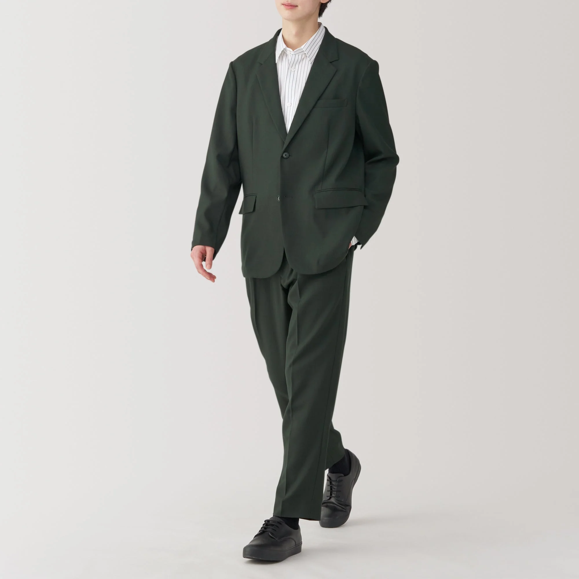 Men's Wrinkle-Free Stretch Single-Dart Pants - Image 14
