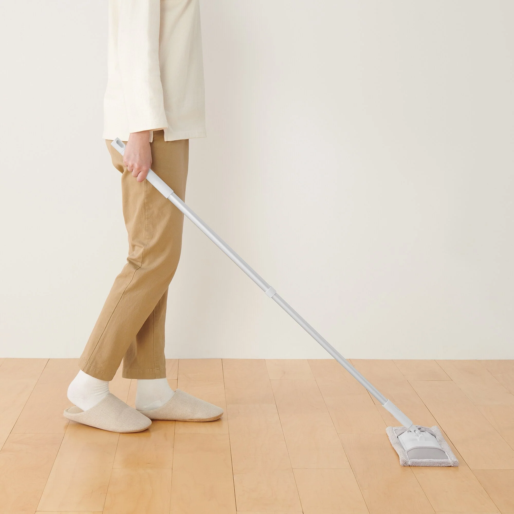 Microfiber Mop Pad - Wet - Image 5