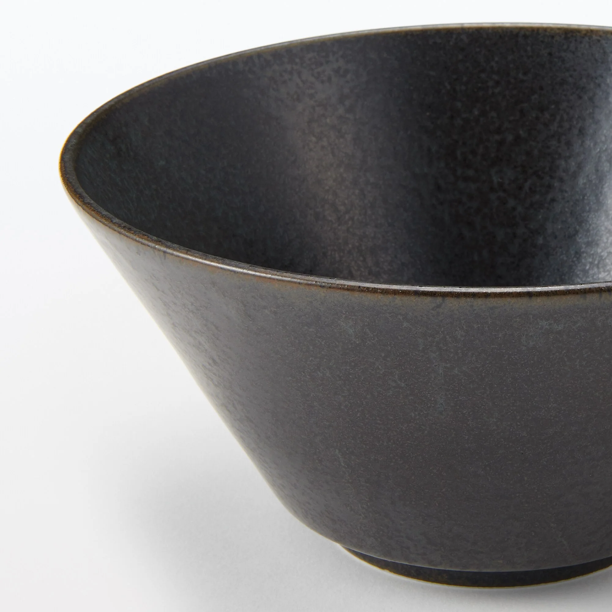 Mino Ware Noodle Bowl - Black - Image 5