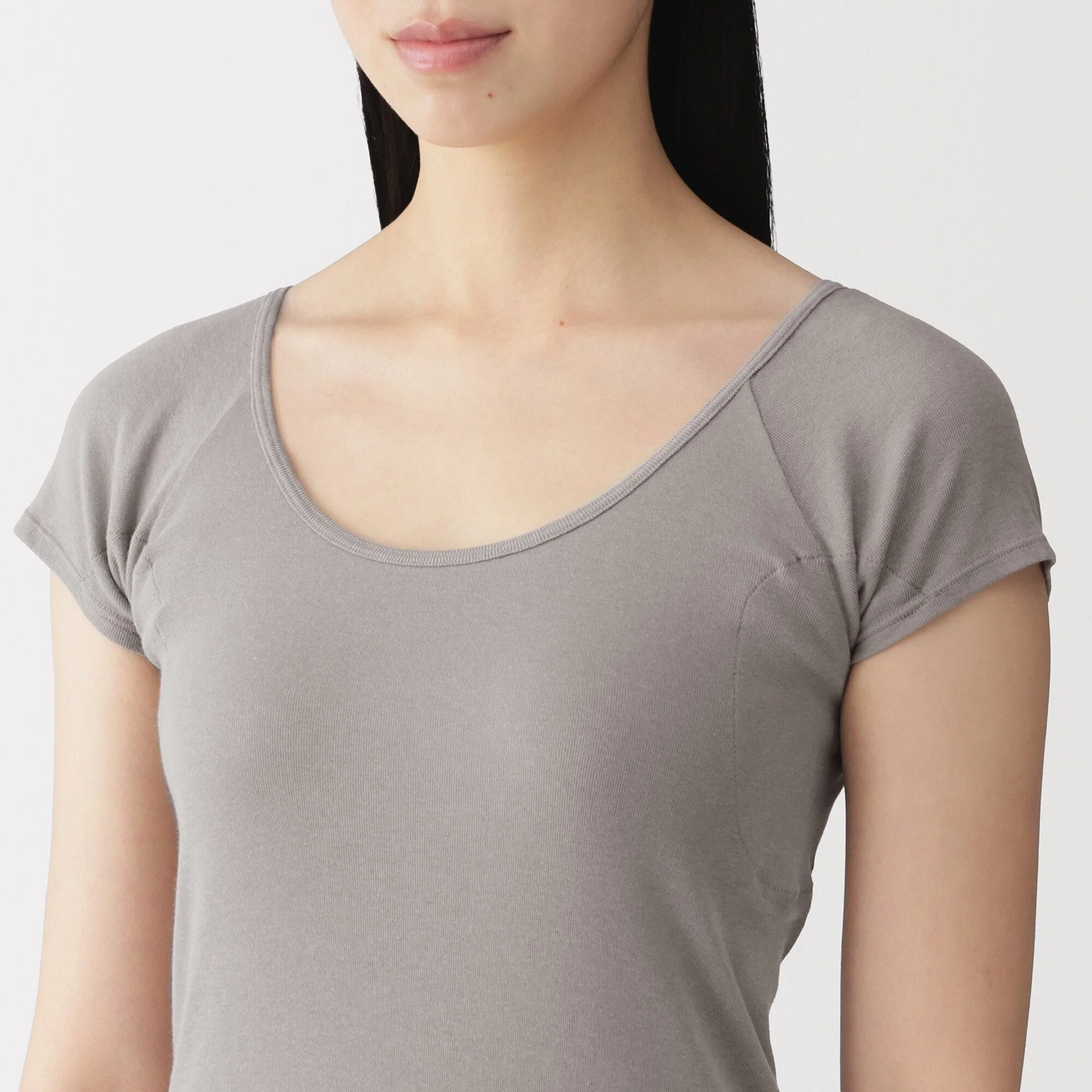 Moisture Wicking Sweat Pad T-Shirt - Image 15