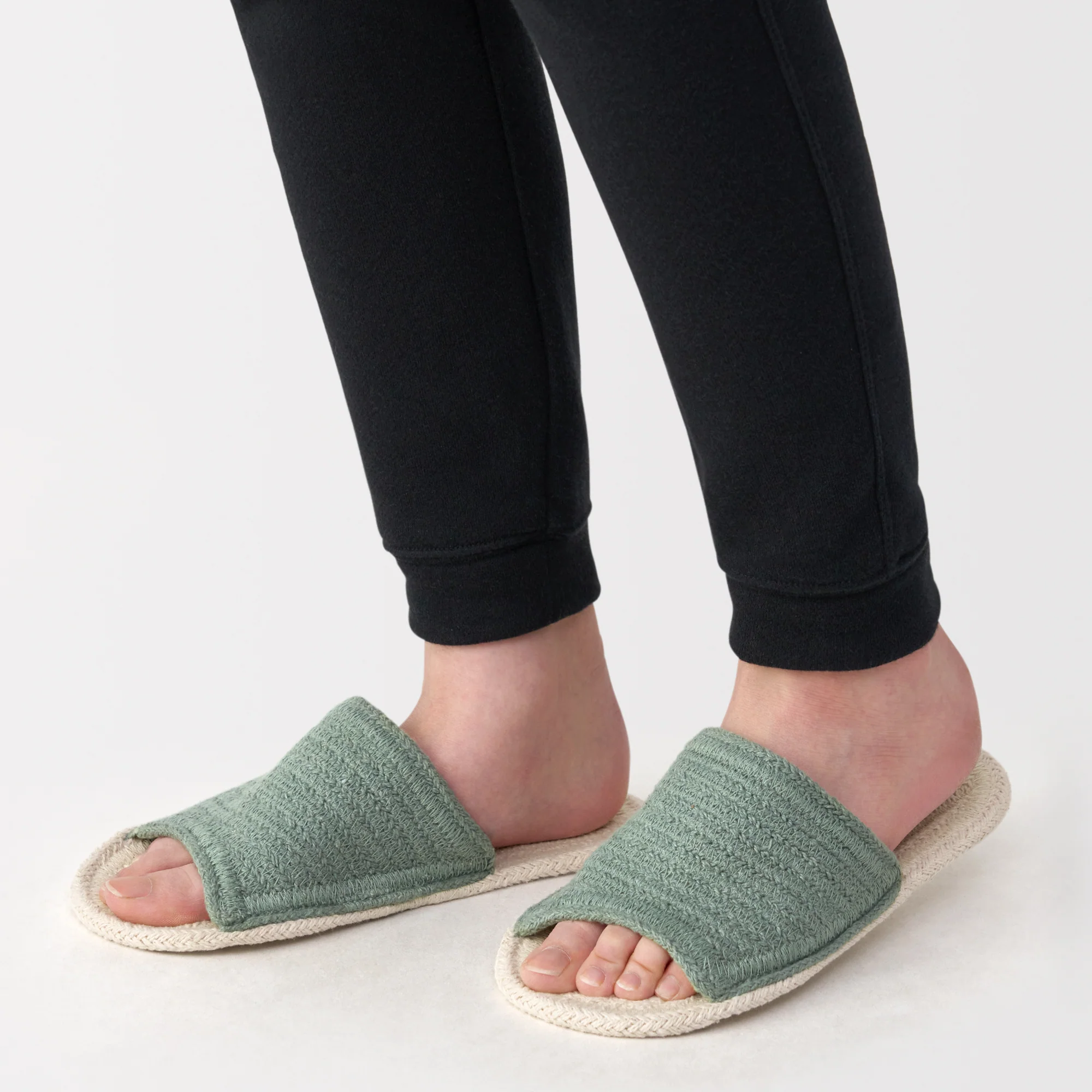 Open Toe Room Sandals - Image 8