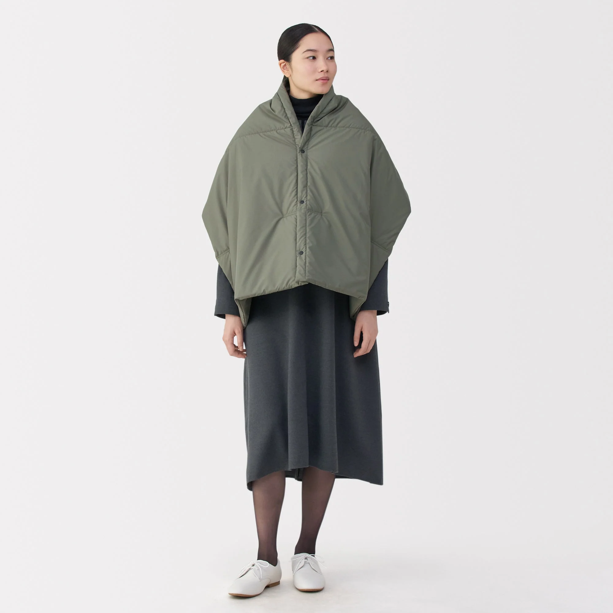 Padded Water Repellent Cape - Image 22