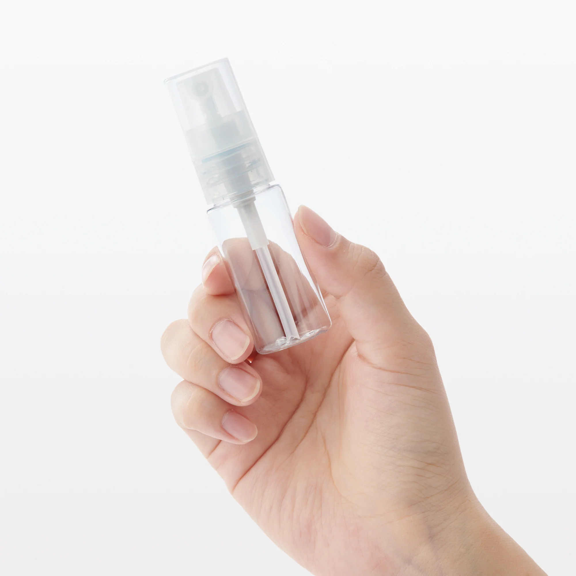 PET Petit Spray Bottle 15ml - Image 4